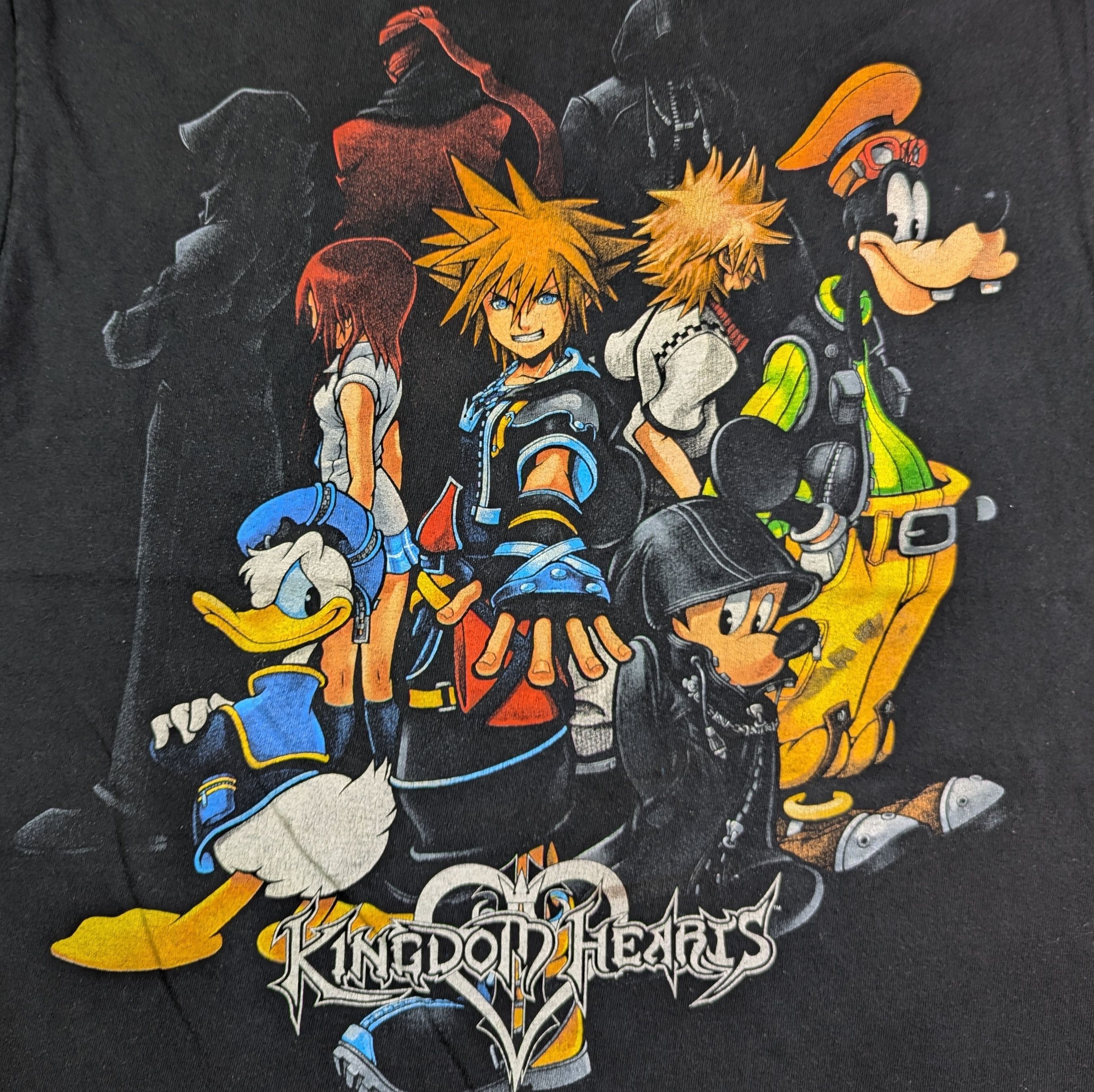 Disney RARE KINGDOM HEARTS DISNEY PLAYSTATION GAME T SHIRT Size US XL / EU 56 / 4 - 2 Thumbnail