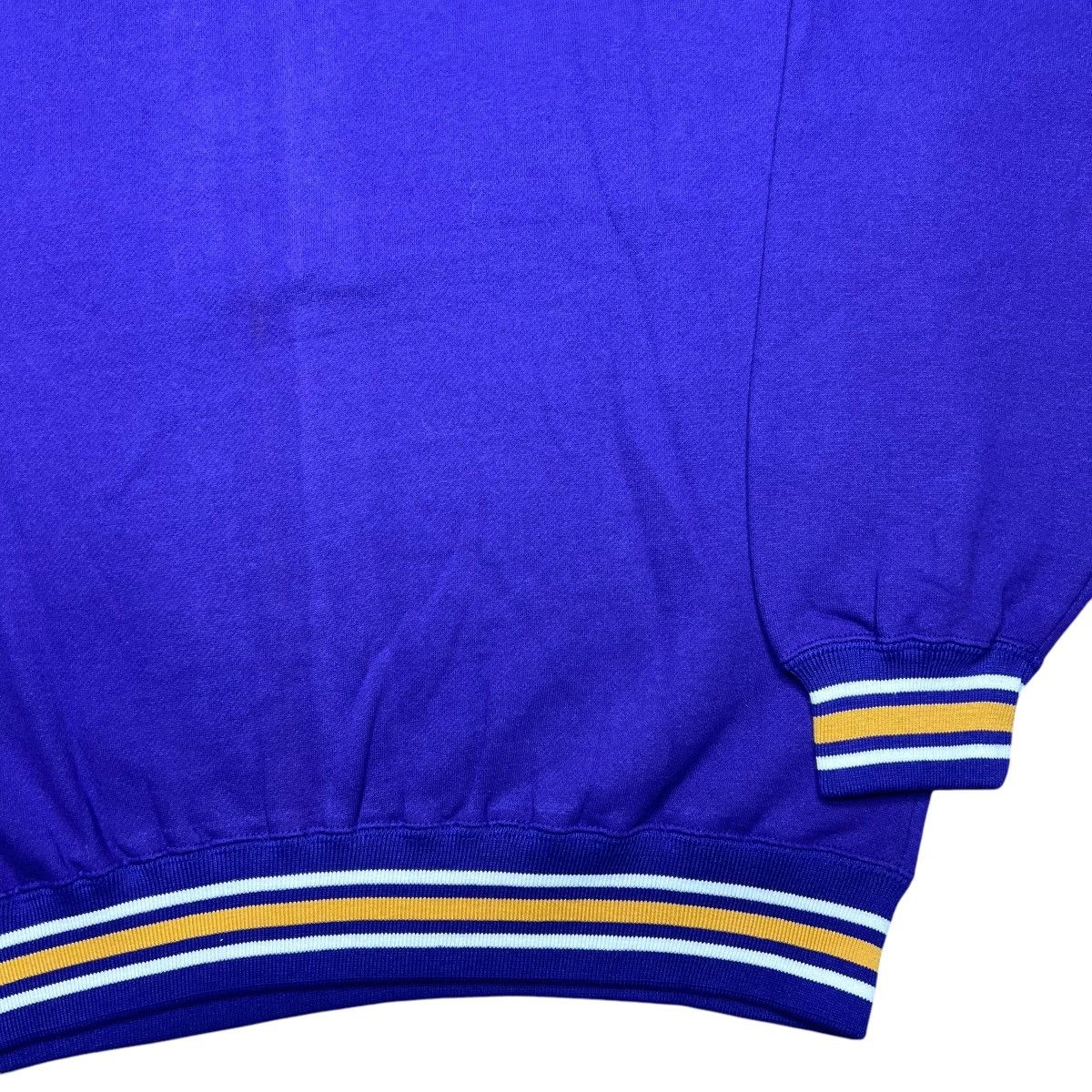 Logo Athletic × NFL × Vintage 90s Minnesota Vikings Embroidered Logo Athletic Sweatshirt Size US M / EU 48-50 / 2 - 22 Thumbnail