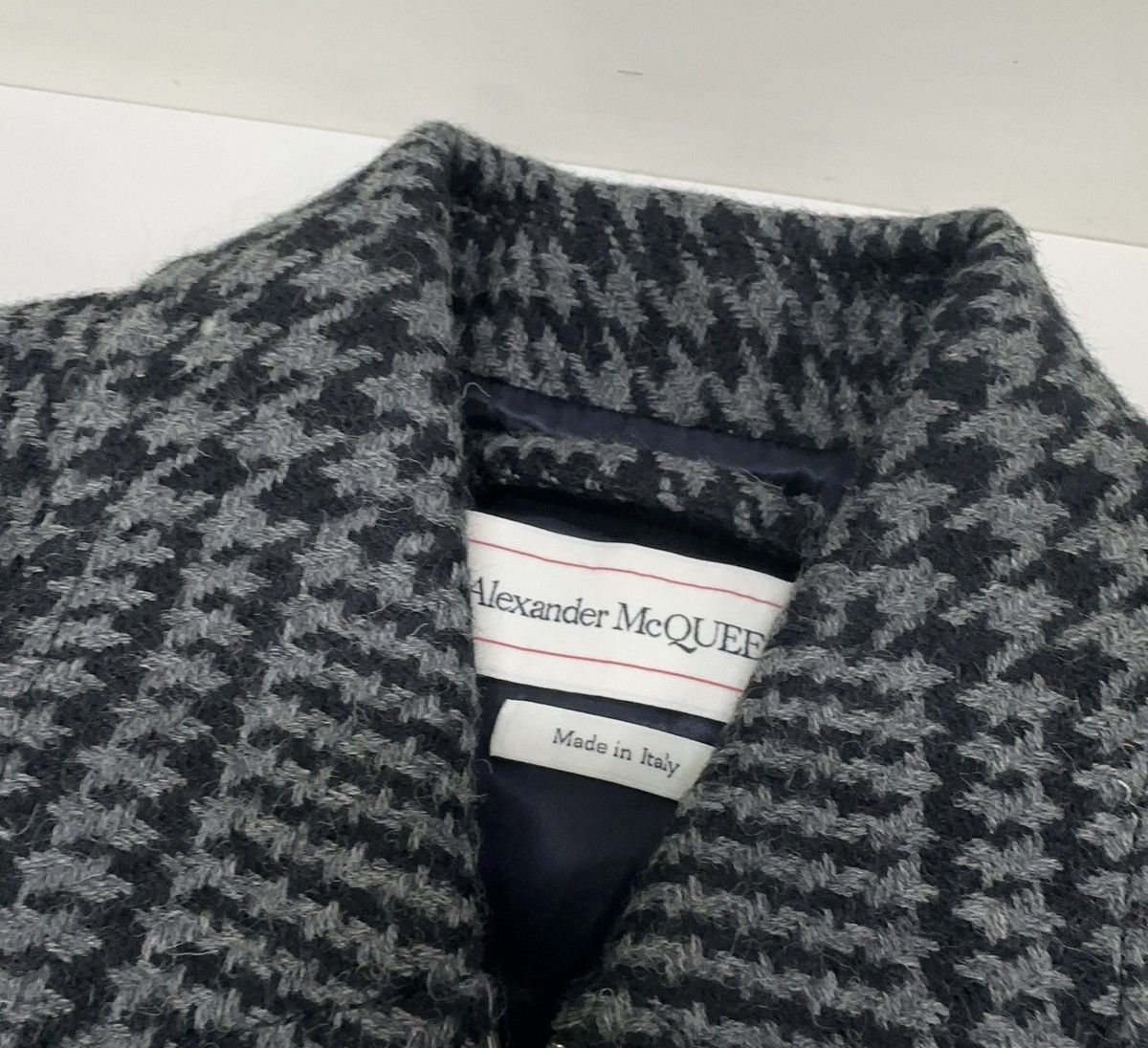 Alexander McQueen Alexander McQueen houndstooth wool bomber jacket Size US M / EU 48-50 / 2 - 5 Thumbnail