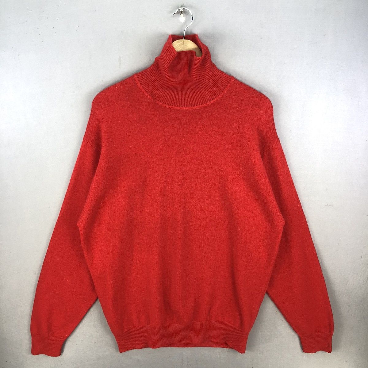 Dior Vintage 90’s CD Monsieur Pure LambsWool Turtle Neck Sweater Size US L / EU 52-54 / 3 - 1 Thumbnail
