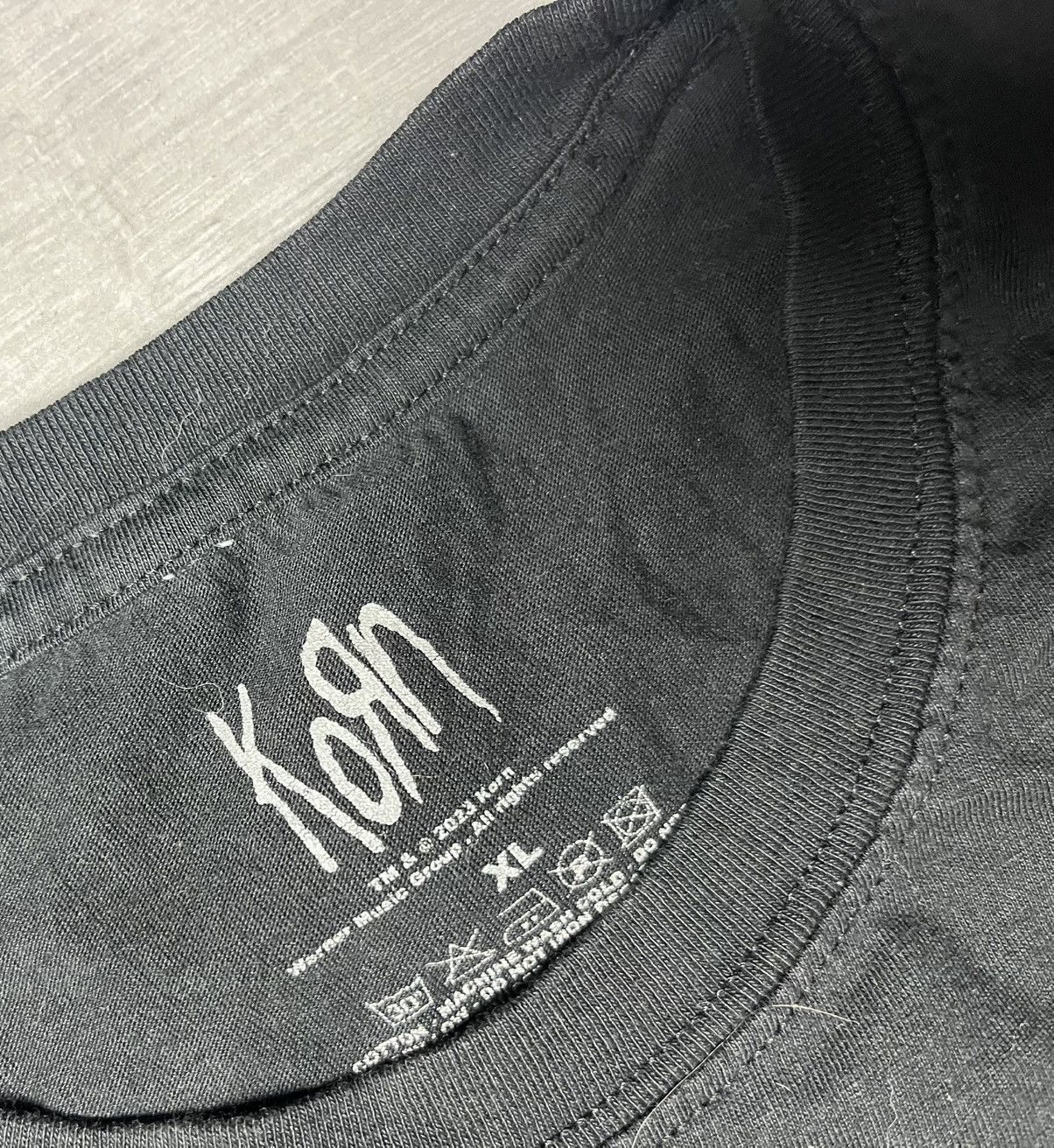 Band Tees Korn Self Titled Album Tshirt size XLarge Size US XL / EU 56 / 4 - 4 Thumbnail