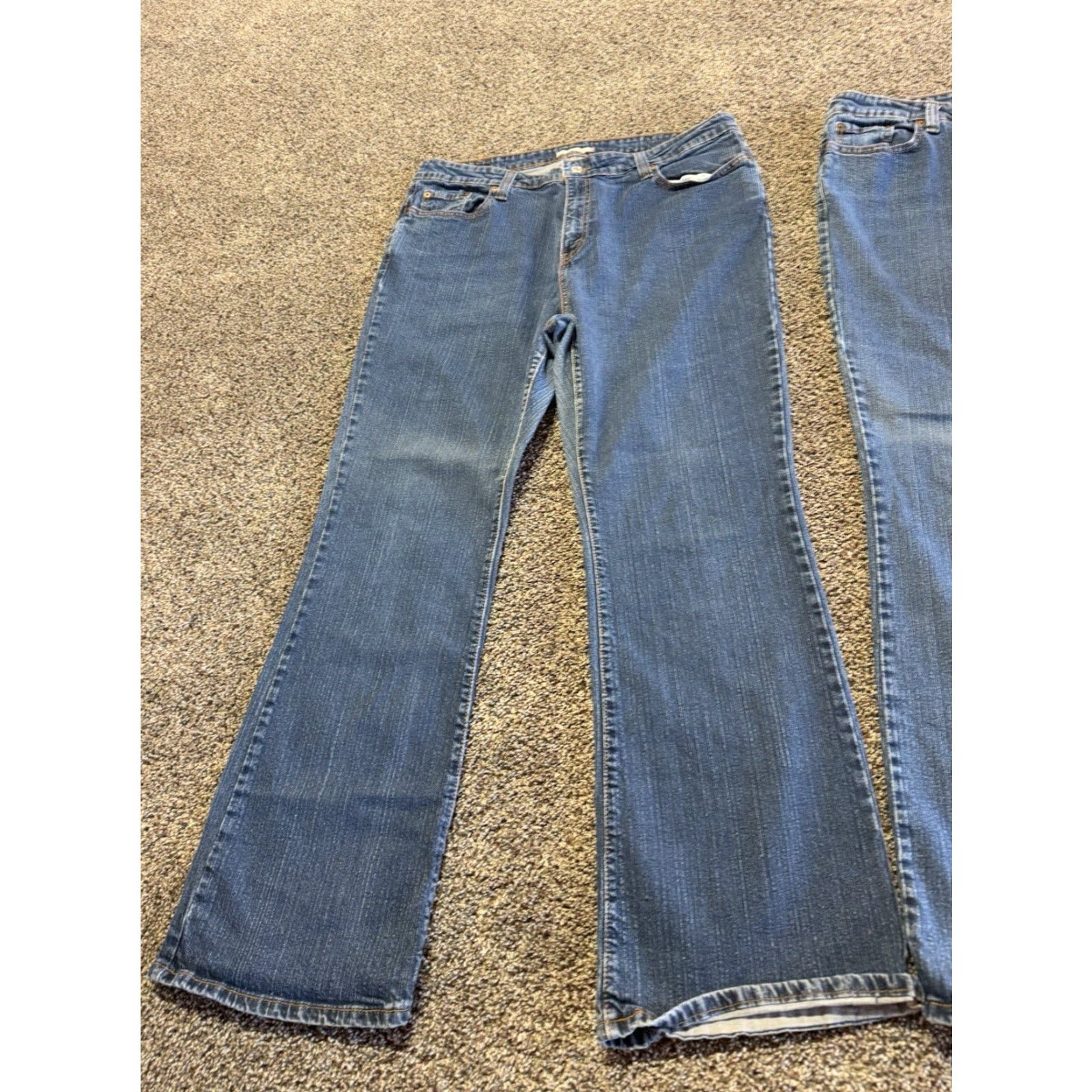 Levi's Levi's 515 Jeans Size 20 Blue Denim Bootcut Women Regular 31in Inseam 5-Pocket Logo Vintage No Size 42" / US 20 - 2 Thumbnail