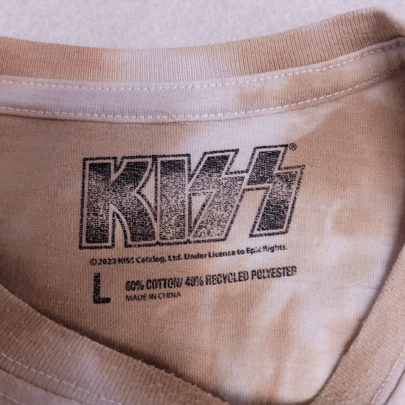 KISS Kiss Casual Graphic T Shirt Adult Mens Size L White Beige Size US L / EU 52-54 / 3 - 3 Thumbnail
