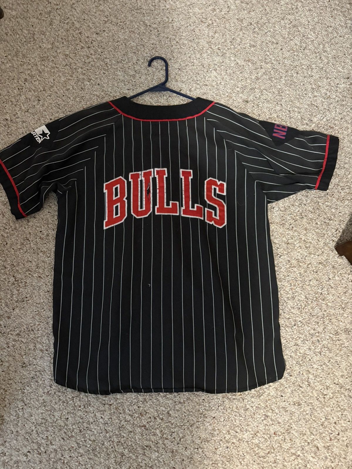 NBA × Starter VTG 90’s Starter Chicago Bulls Pin Stripe NBA Button Up Size US L / EU 52-54 / 3 - 2 Thumbnail