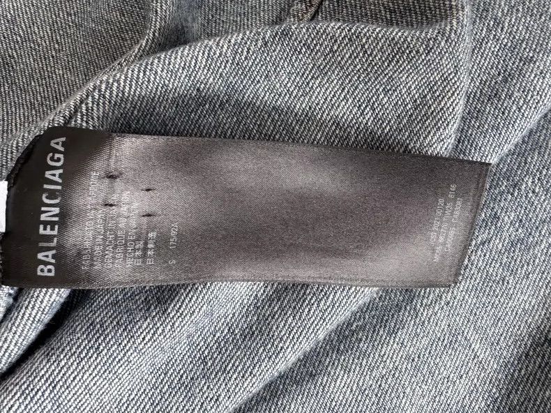Balenciaga Balenciaga Pocket Logo Embroidered Deep Blue Denim Short S Size US S / EU 44-46 / 1 - 3 Thumbnail