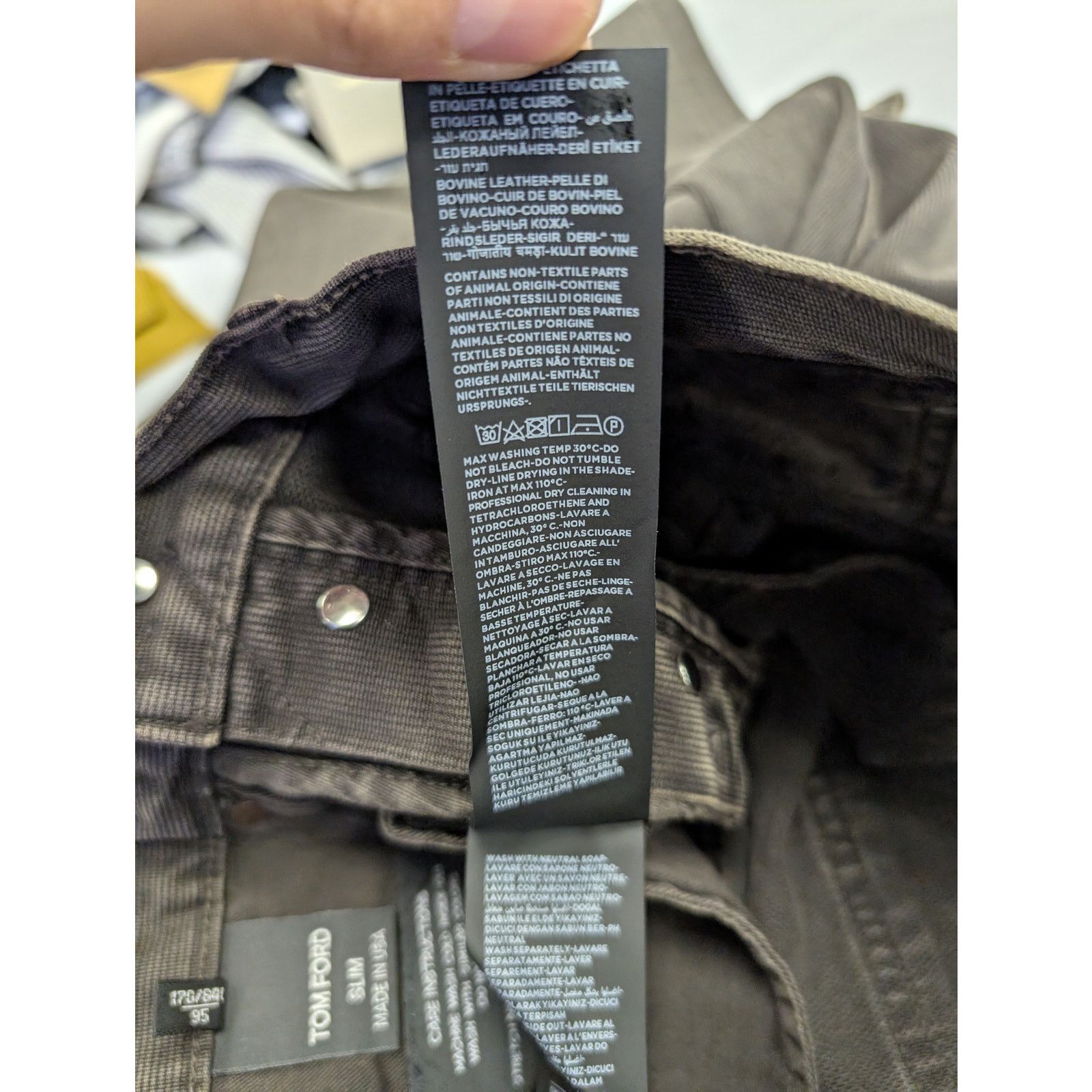 o1rshd1 Slim Jeans in Brown