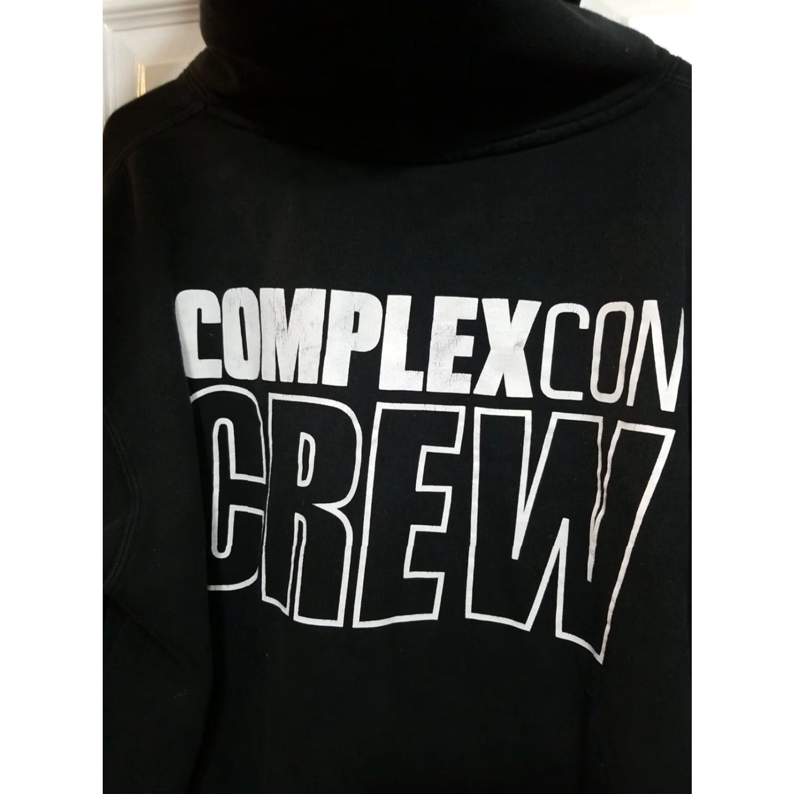 Vintage Takashi Murakami ComplexCon 2018 CREW Hoodie Art L Black Mens Pullover Hooded Graphic Print Large Size US L / EU 52-54 / 3 - 7 Thumbnail