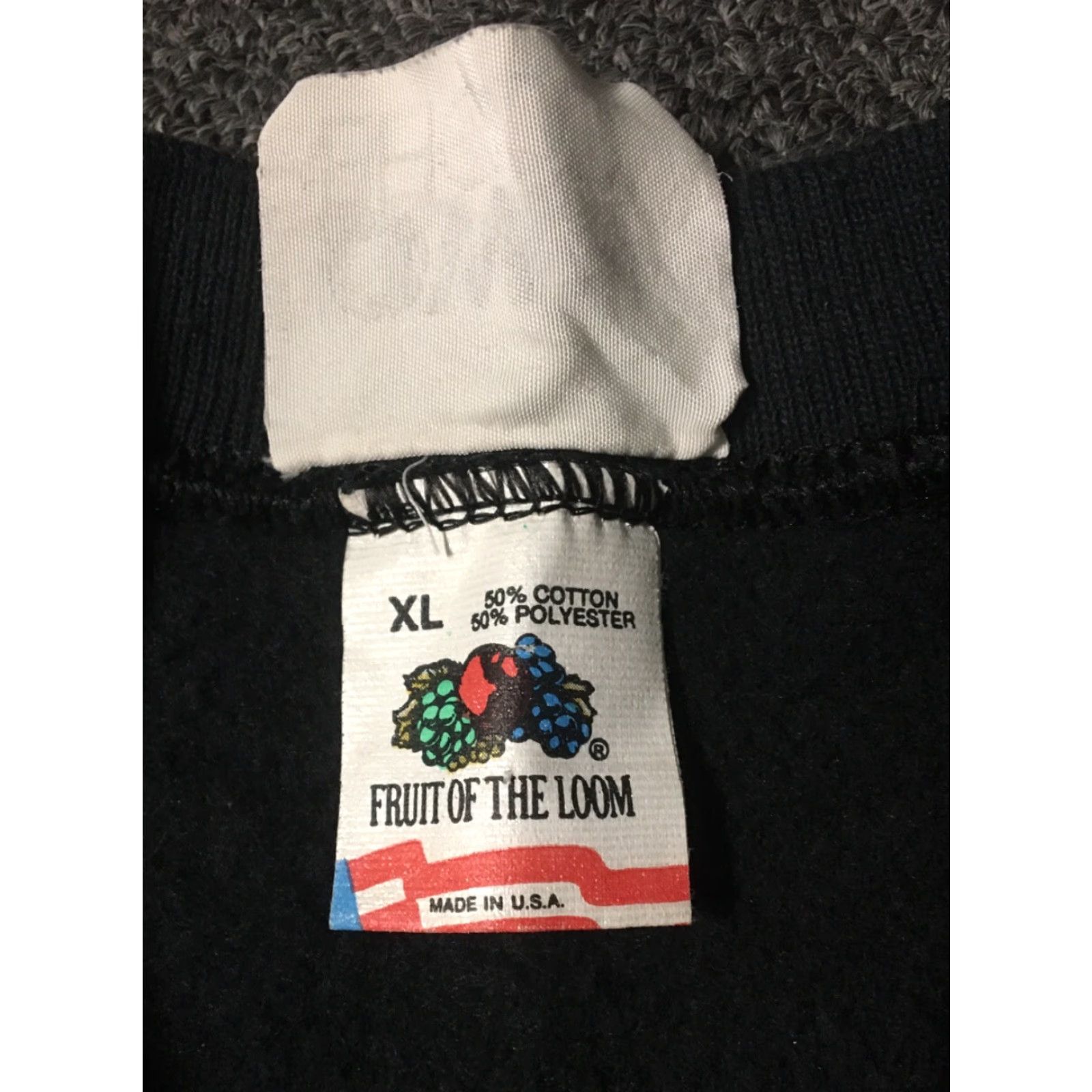 Fruit Of The Loom VINTAGE Coyote Western Sweatshirt Hoodies XL USA Desert Animal 90s 80s Vaporwave Cowboy Fruit of the Loom Mens Black Pullover Size US XL / EU 56 / 4 - 4 Thumbnail