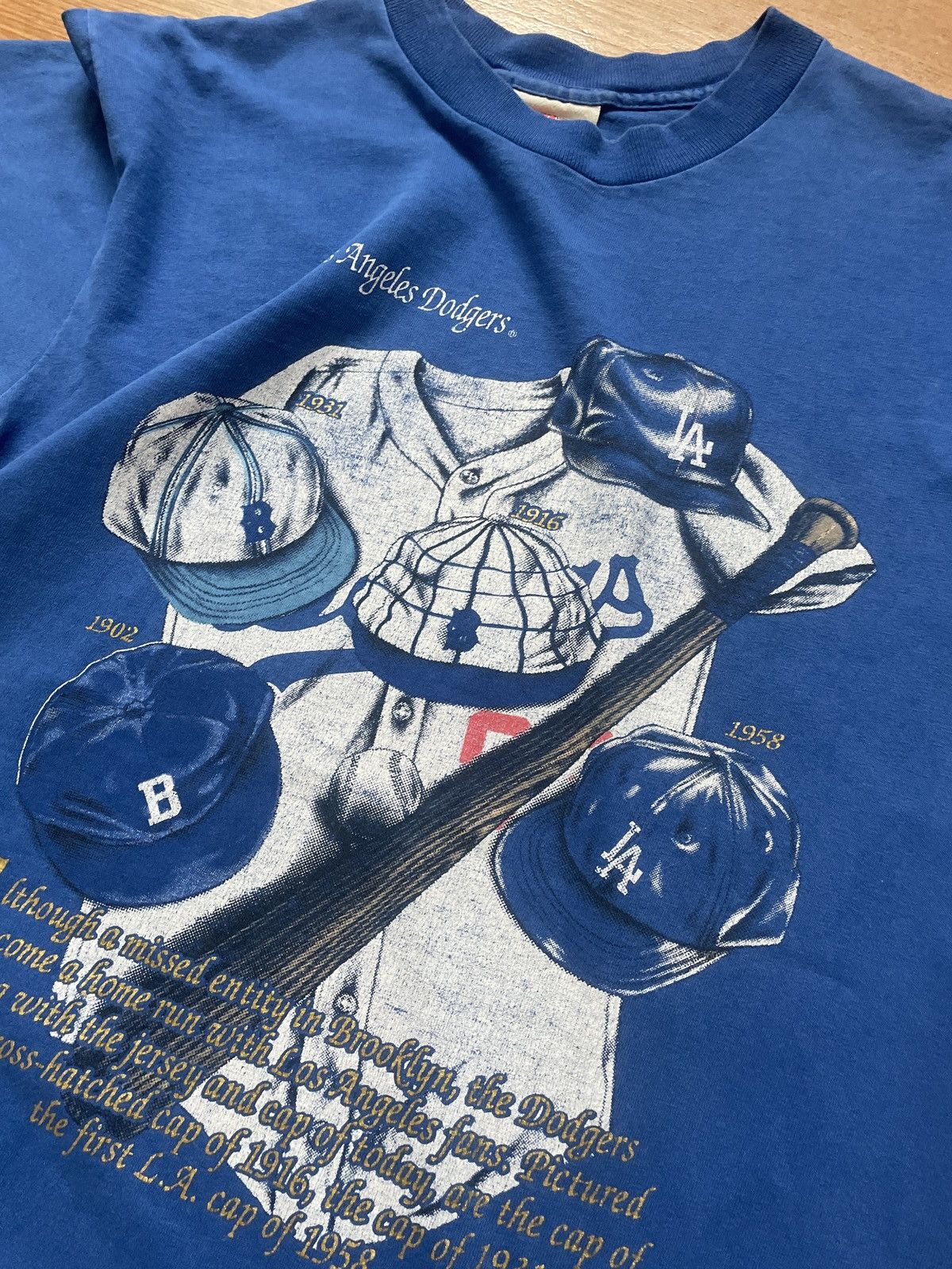 MLB × Nutmeg × Vintage Vintage 90’s Los Angeles Dodgers MLB Nutmeg t shirt tee Size US M / EU 48-50 / 2 - 5 Thumbnail