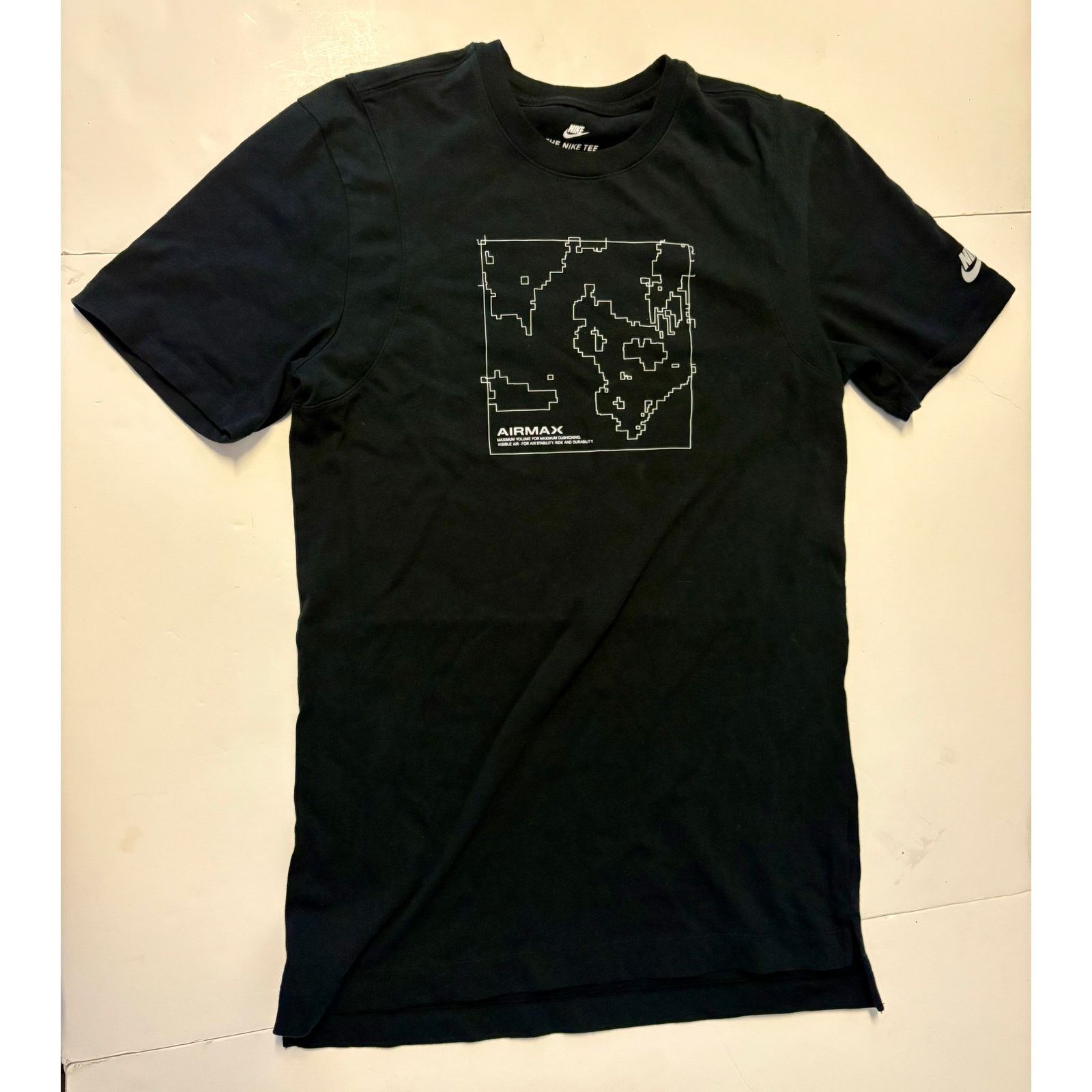 Nike Nike Airmax Air Max Map T-Shirt Black White AA6299-010 Sz L Size US M / EU 48-50 / 2 - 1 Thumbnail