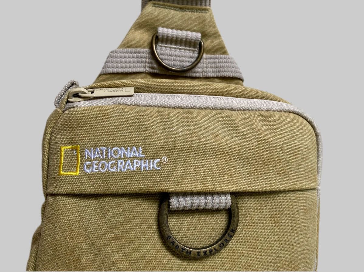 Vintage Rare National Geographic “Earth Explorer” Waist Pack-Sling Size ONE SIZE - 3 Thumbnail