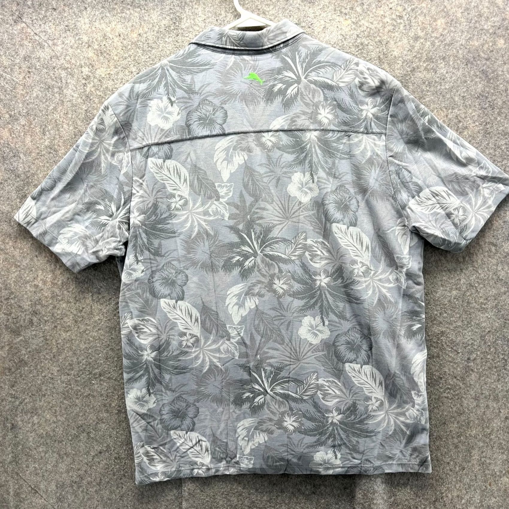 Tommy Bahama Tommy Bahama Shirt Mens XL Gray Button Down IslandZone Fire Camp Floral Hawaiian Size US XL / EU 56 / 4 - 2 Thumbnail