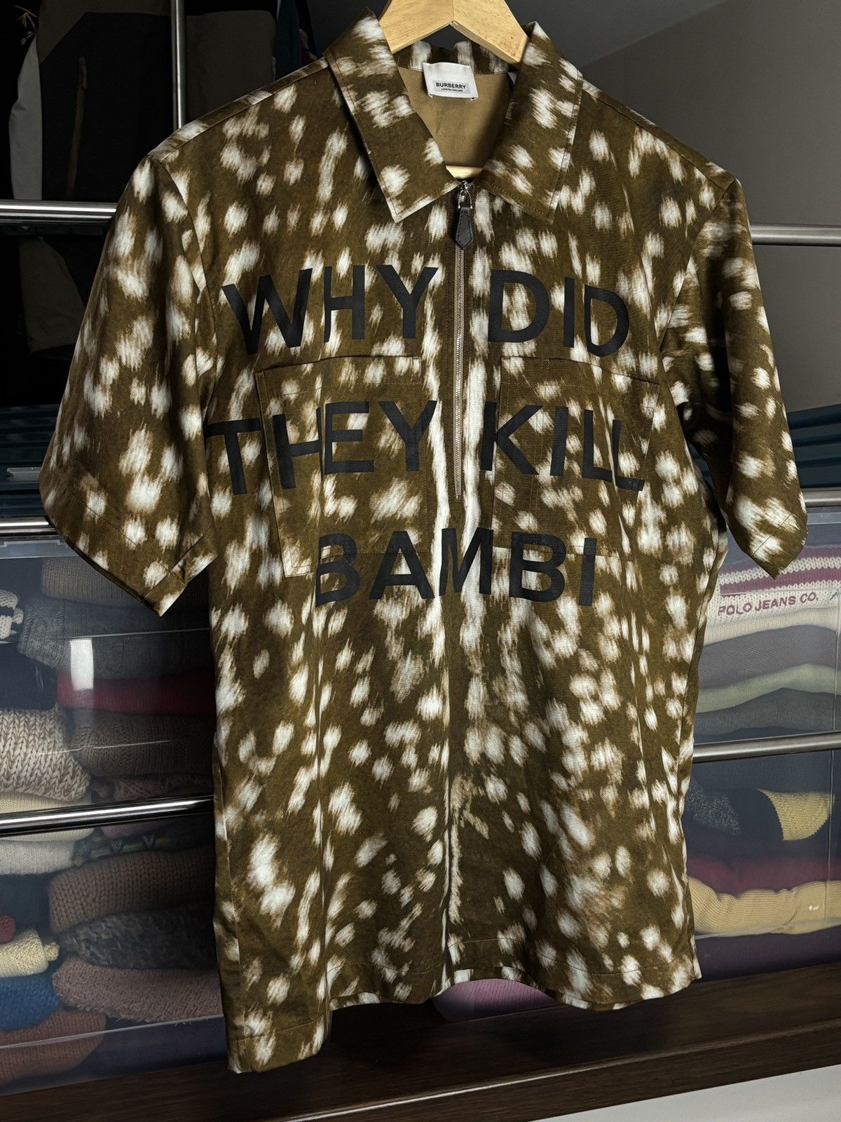 Burberry Burberry F/W2019 Runway Zip Shirt Why Did They Kill Bambi Size US XS / EU 42 / 0 - 2 Thumbnail