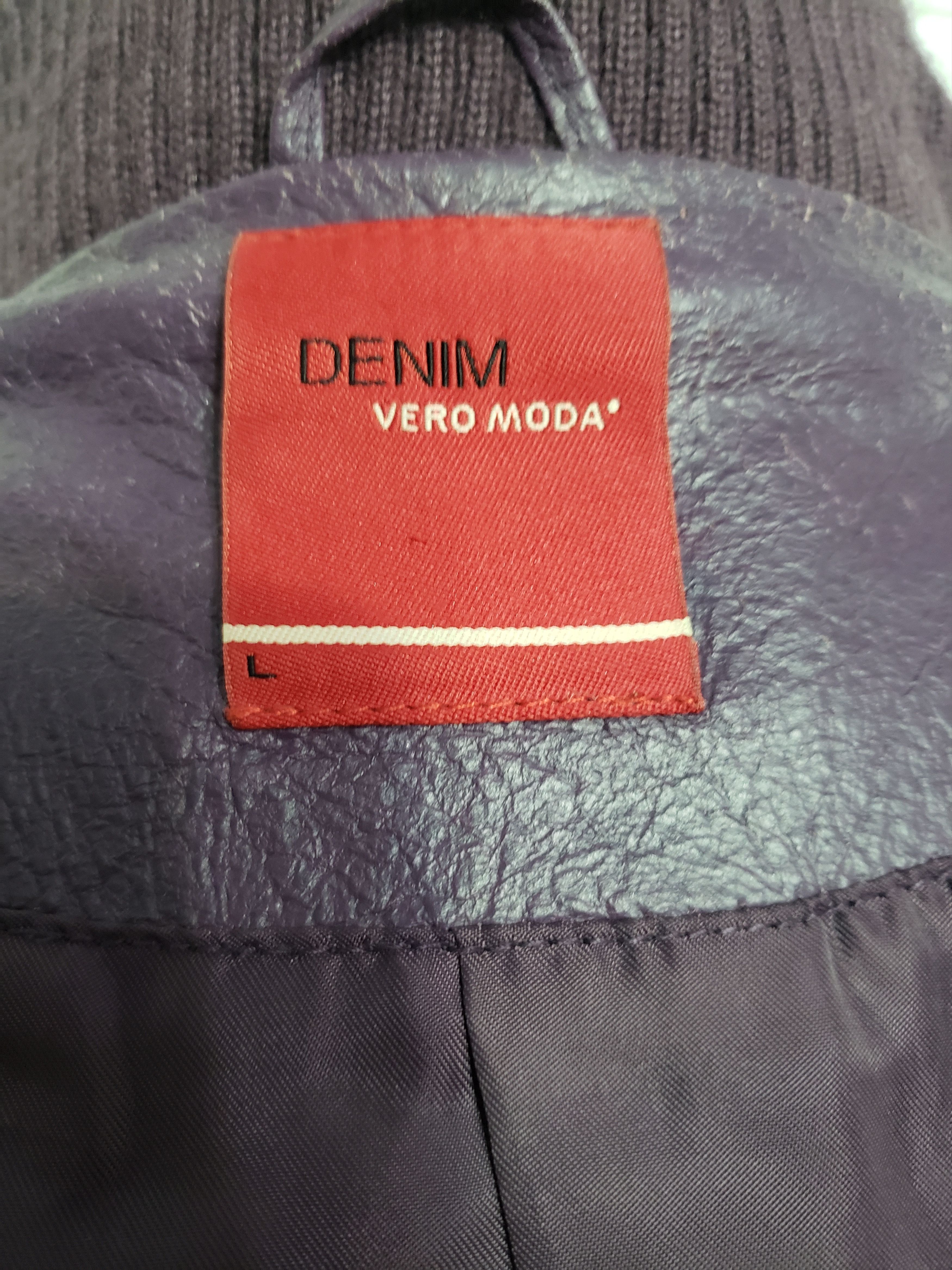 Genuine Leather Women's leather jacket. Size L / US 10 / IT 46 - 8 Thumbnail