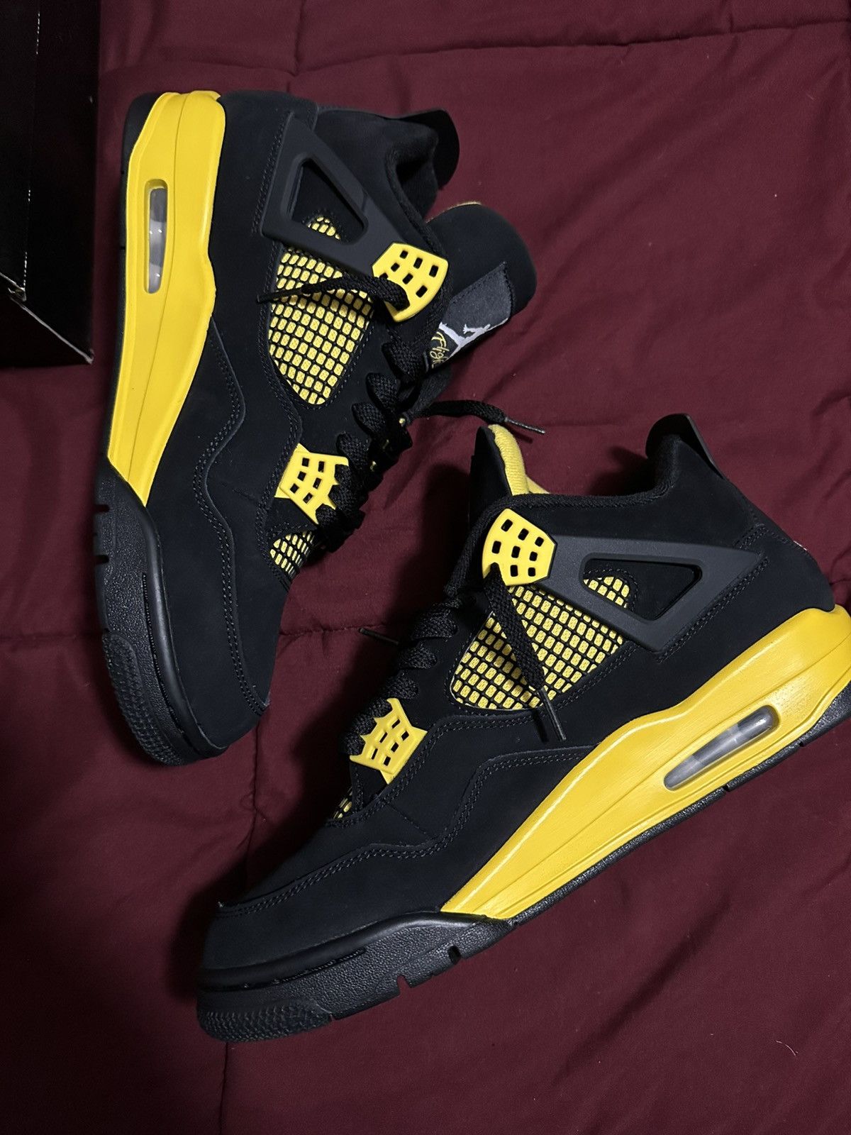 Jordan Brand Jordan 4 yellow thunder ⛈️ Size US 10 / EU 43 - 3 Thumbnail