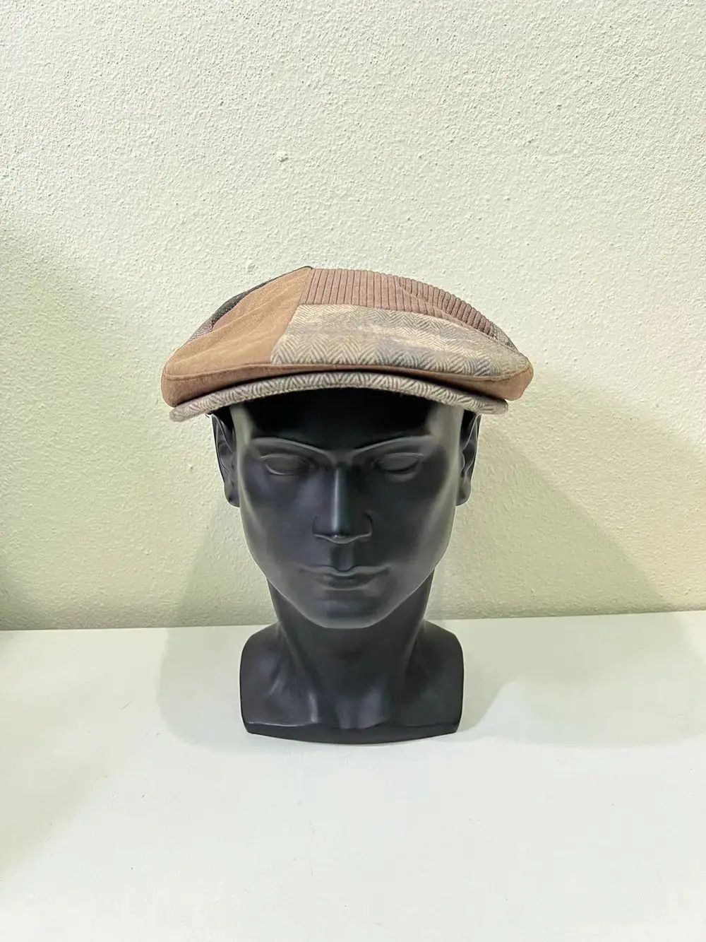 Japanese Brand Japanese Brand Patchwork Baretta Cap Hat Size ONE SIZE - 2 Thumbnail