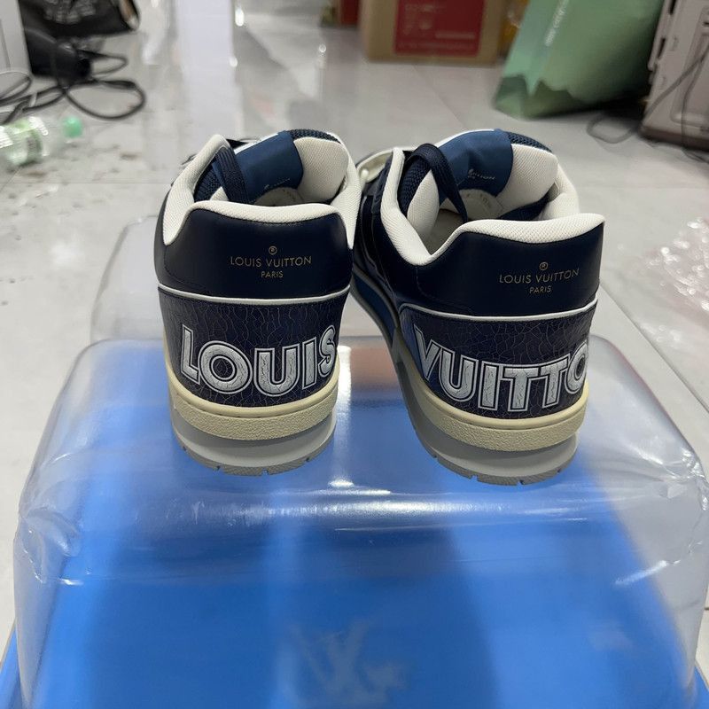 Louis Vuitton Louis Vuitton Blue Trainer Fashion Sneakers for Men -2508 Size US 11 / EU 44 - 3 Thumbnail