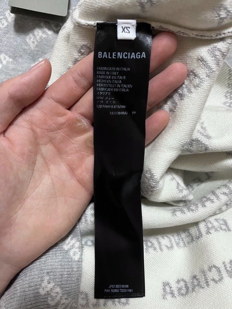 Balenciaga Balenciaga Balenciaga Full Print Sweater XS Size-2506 Size US XS / EU 42 / 0 - 4 Thumbnail