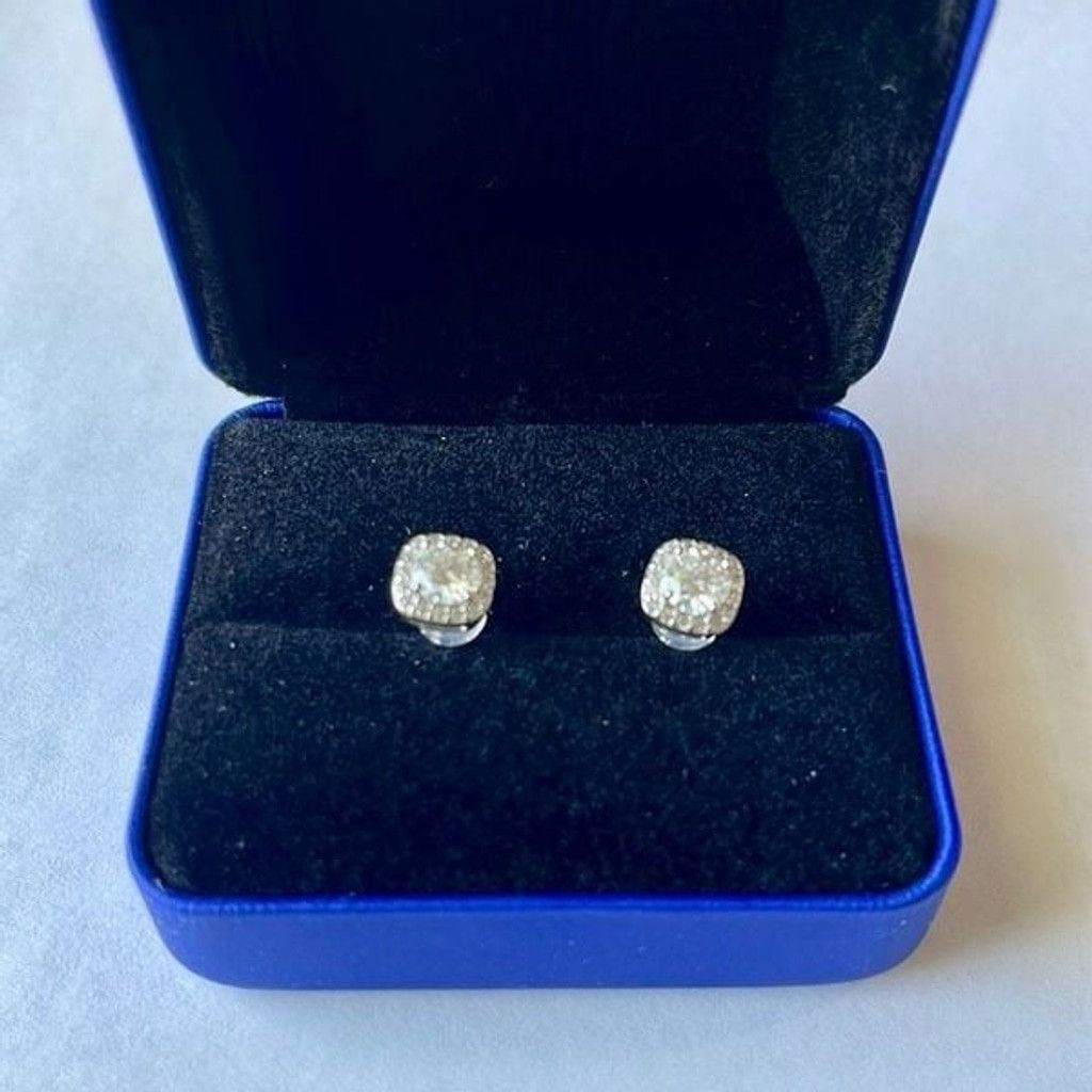Other New Moissanite Stud Earrings 925 Sterling Silver Size ONE SIZE - 6 Thumbnail