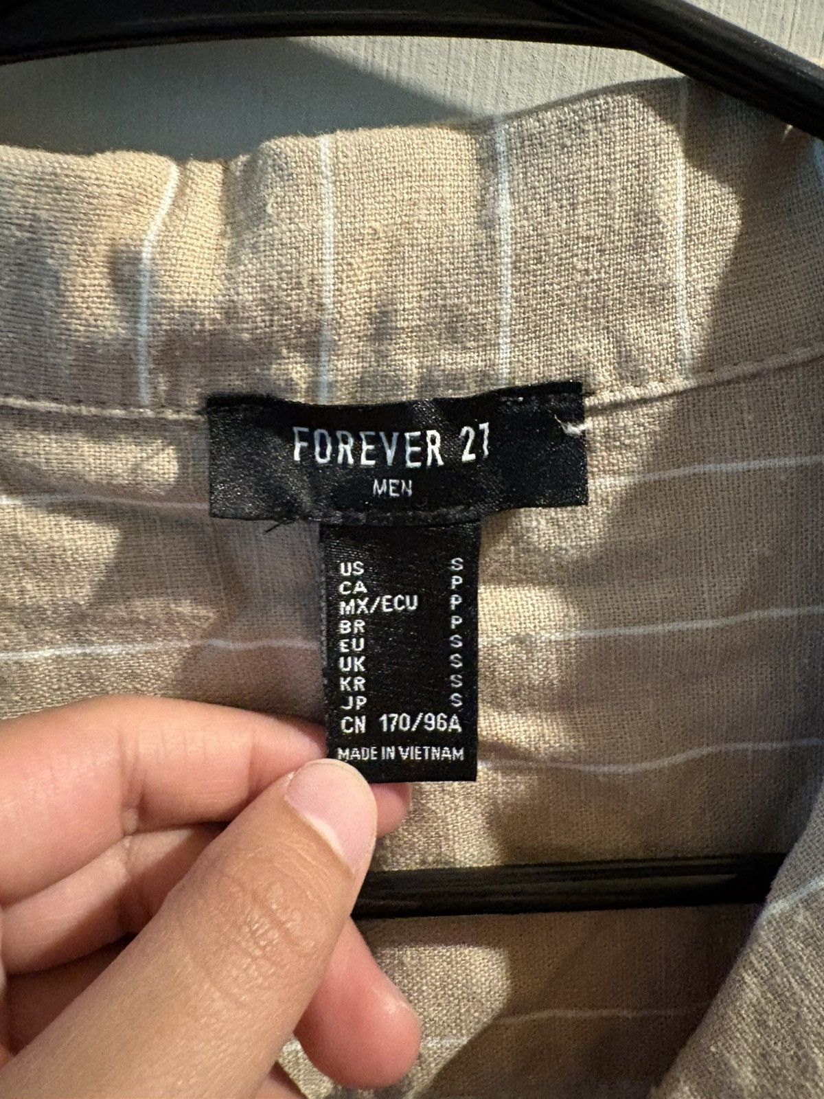 Forever 21 Forever 21 Men's Tan and White Shirt Size US S / EU 44-46 / 1 - 3 Thumbnail