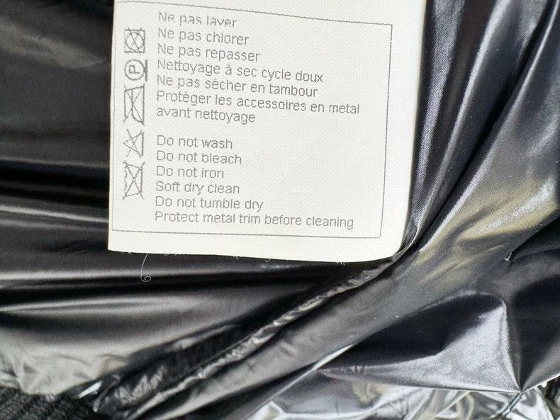 Chanel Black Patent Leather Chanel Jacket Size 36 -2505 Size S / US 4 / IT 40 - 6 Thumbnail