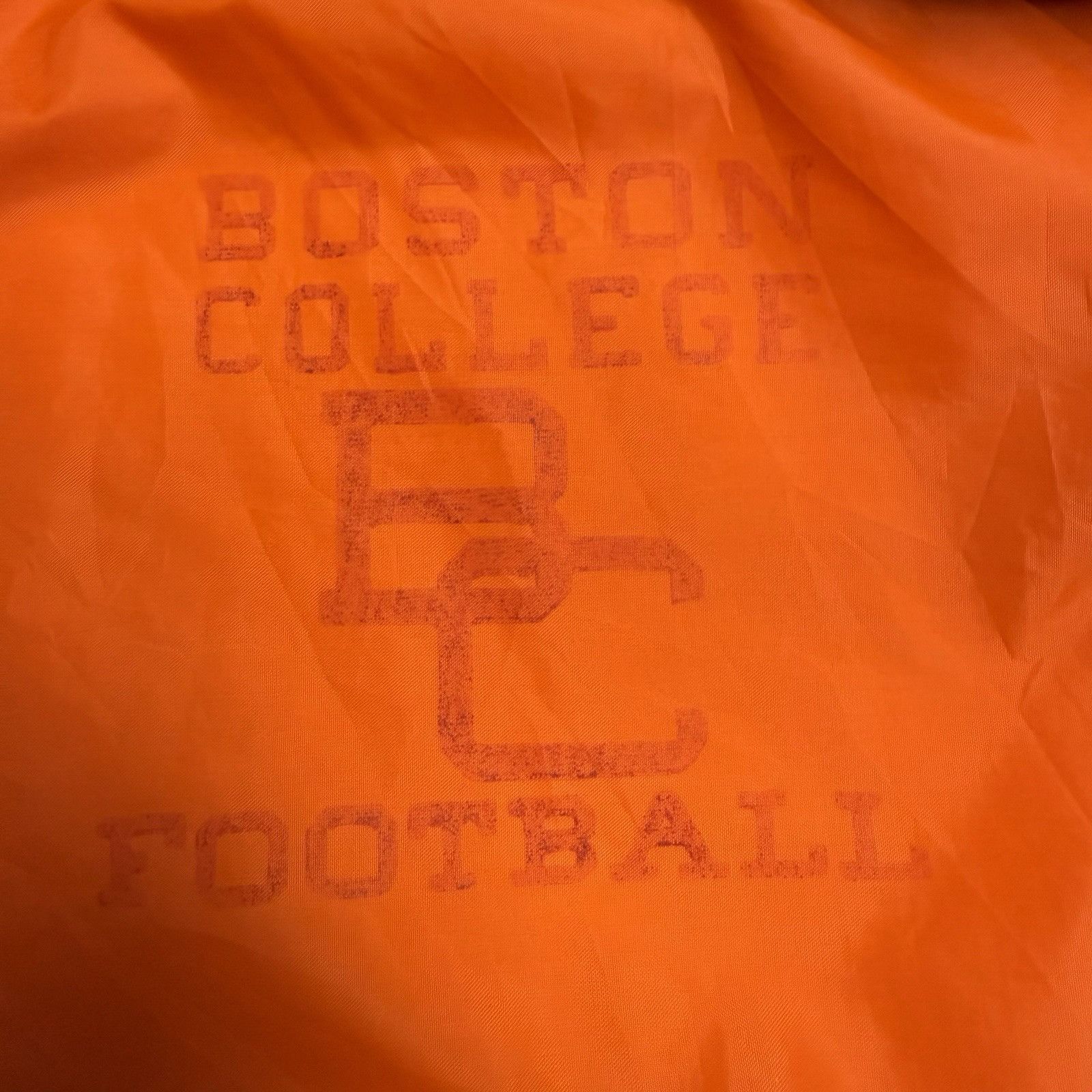 Vintage Vintage 80s Boston College Football Windbreaker Jacket M Size US M / EU 48-50 / 2 - 5 Thumbnail
