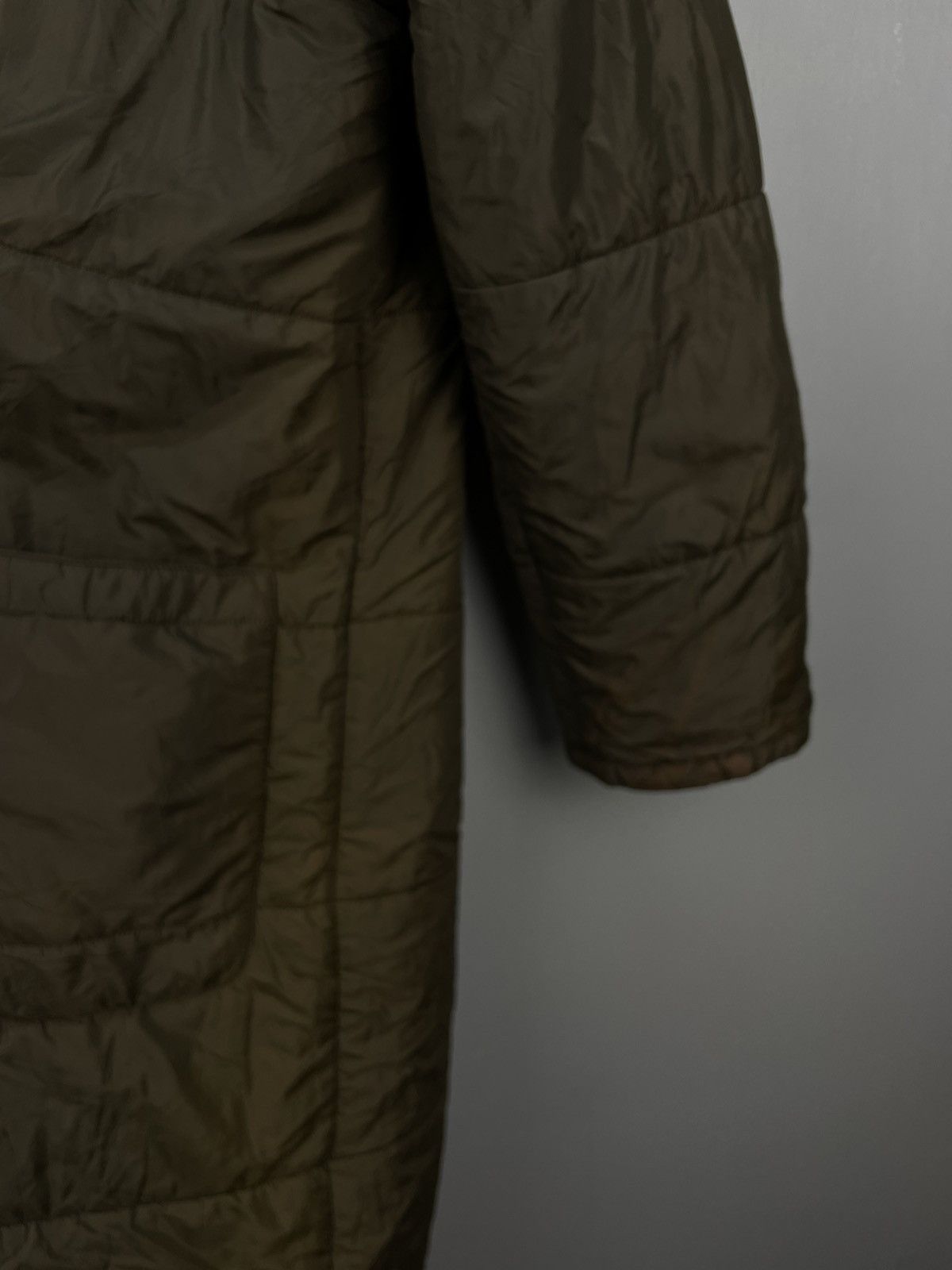 Fendi Vintage Fendi long Puffer jacket sun faded Size US L / EU 52-54 / 3 - 12 Thumbnail