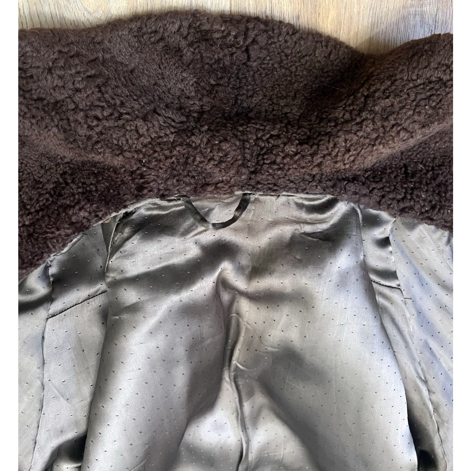 Vintage Stunning Heavy Pure Shearling Coat Women’s S / M Sheepskin Coat Brown Unbranded Size S / US 4 / IT 40 - 6 Thumbnail