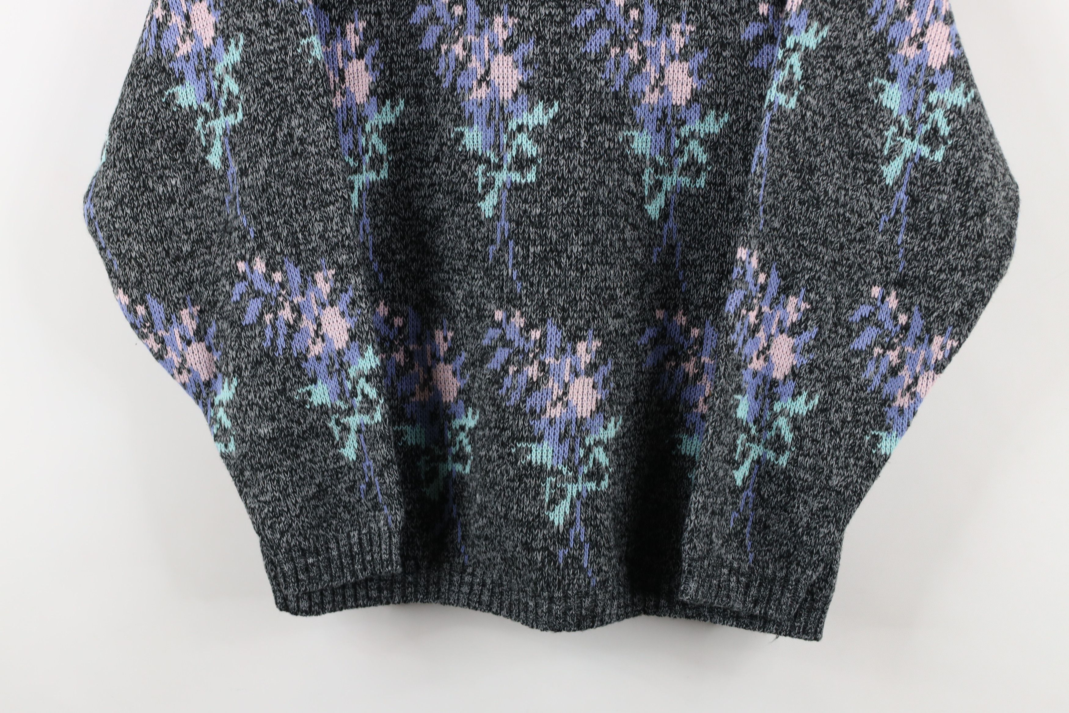 Vintage Vintage 90s Streetwear Flower Knit Crewneck Sweater USA Size M / US 6-8 / IT 42-44 - 3 Thumbnail