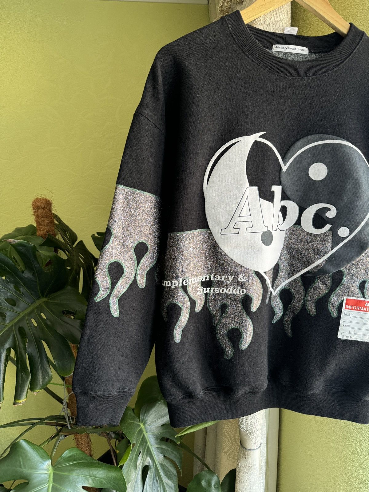 Advisory Board Crystals Advisory Boar Crystals ADC Valntines Day Flame Sweatshirt Size US XS / EU 42 / 0 - 9 Thumbnail