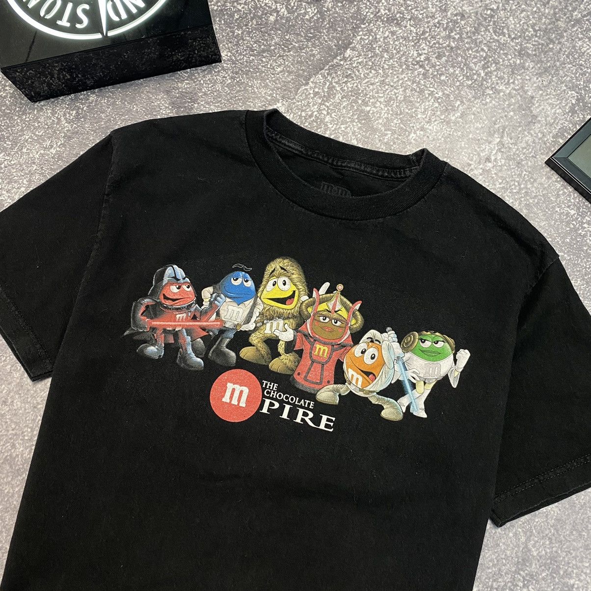 Cartoon Network Vintage M&Ms big graphic logo Humor chocolate tee Size US M / EU 48-50 / 2 - 2 Thumbnail