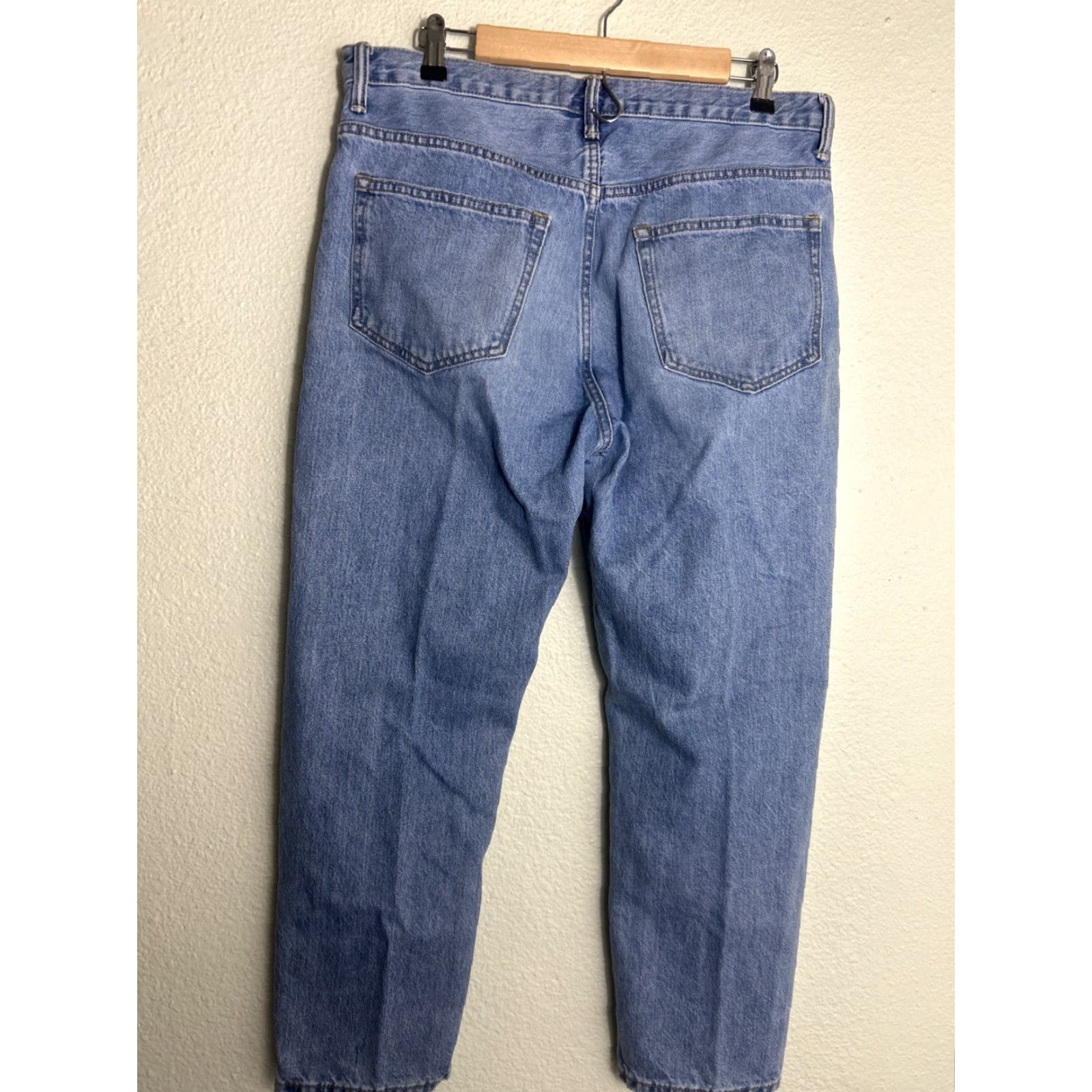 Everlane Everlane Jeans OS Boyfriend Relaxed Button Fly Denim Light Wash Womens Size 31R Jeans Blues 27in 34in Waist Regular 31 Blue Womens Size 24" / US 00 / IT 34 - 7 Thumbnail