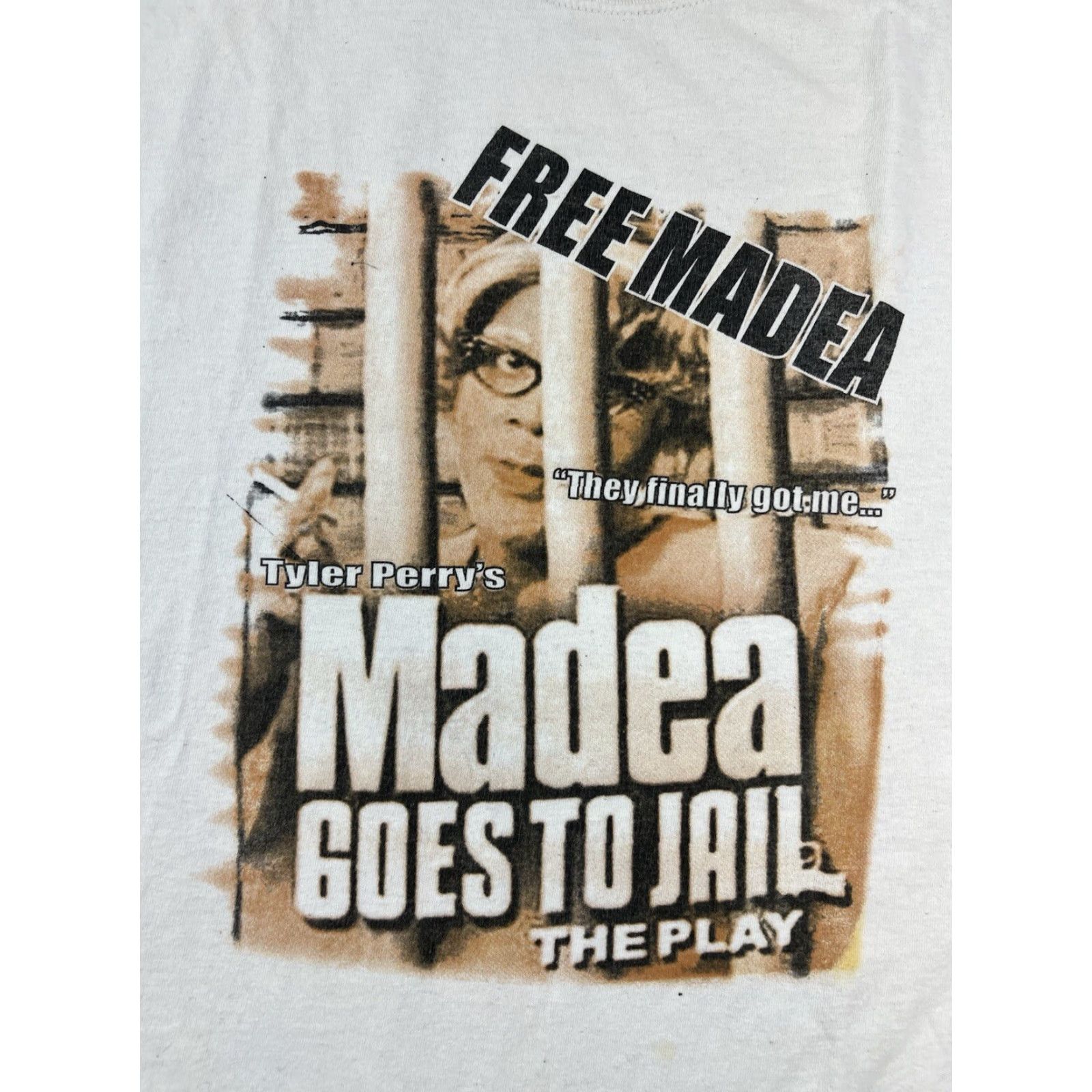 Gildan VINTAGE Tyler Perry Madea Goes To Jail Movie Promo T Shirt White XL Mens Short Sleeve Crew Neck Gildan Graphic Print Double-Sided Size US XL / EU 56 / 4 - 3 Thumbnail