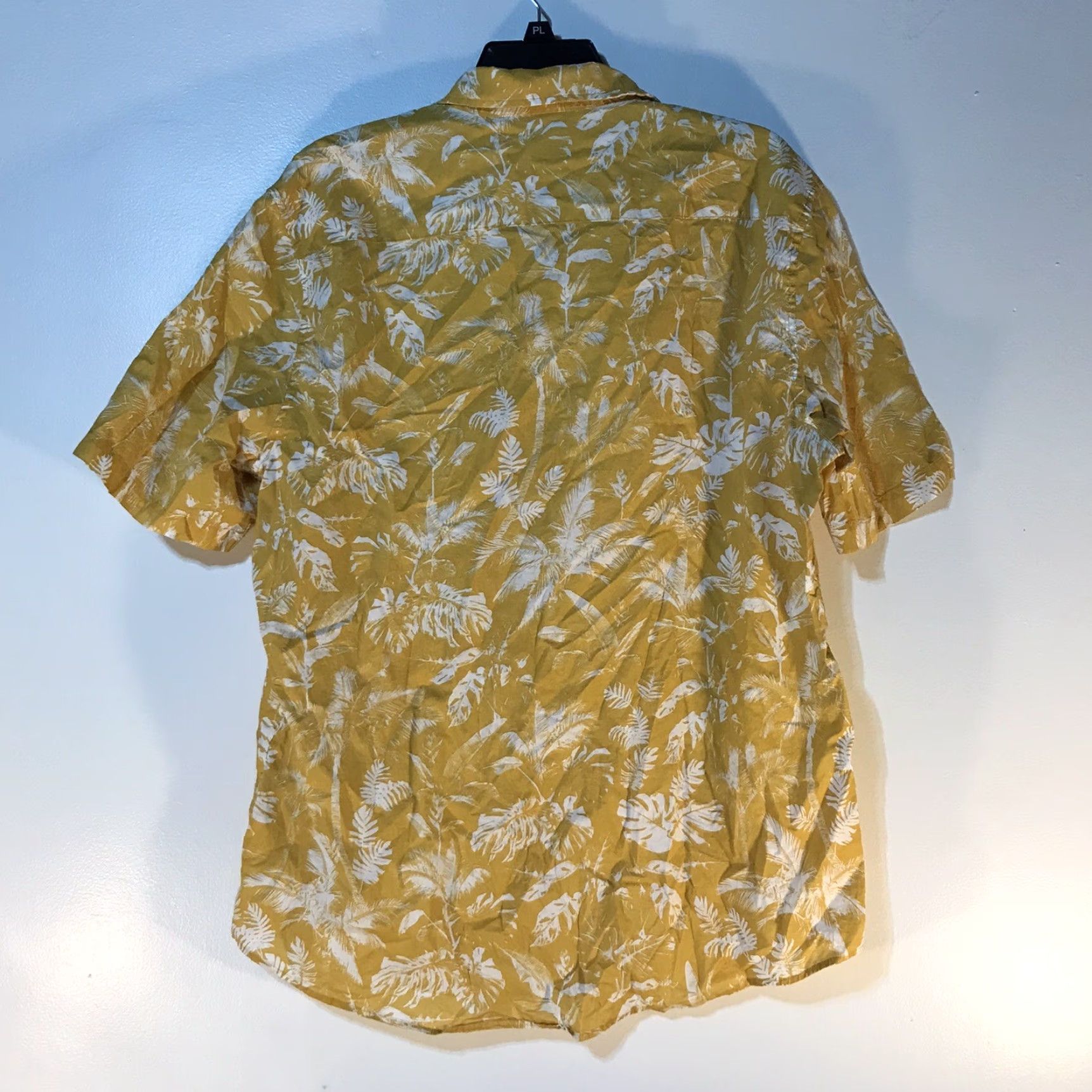 H&M H&M Mustard Hawaiian Shirt Men Short Sleeve Floral Casual Summer Size Large Size US L / EU 52-54 / 3 - 3 Thumbnail