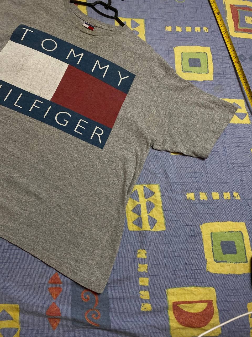 Tommy Hilfiger Tommy Hilfiger Vintage 90s Streetwear T-shirt Size US XL / EU 56 / 4 - 5 Thumbnail