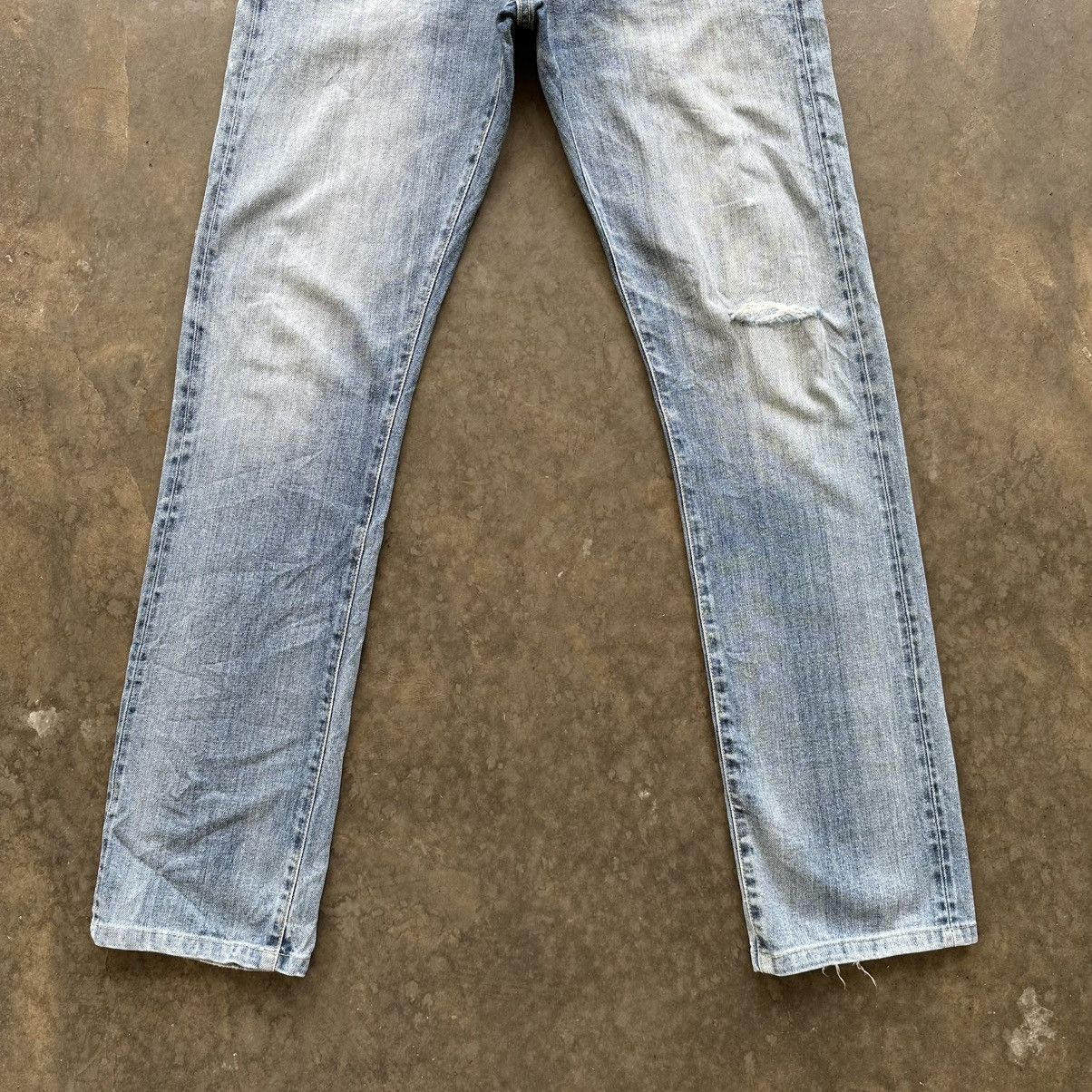 Japanese Brand Vintage Japanese Faded Distressed Denim Jean Pant W33 Size US 33 - 2 Thumbnail