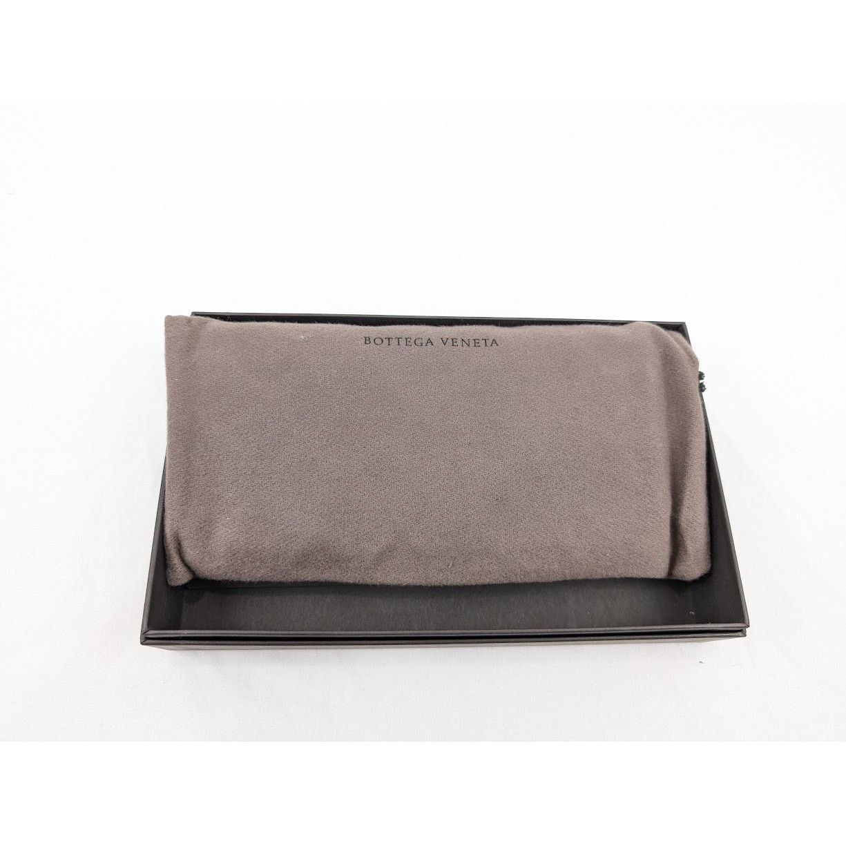 Bottega Veneta o1rshd1 Size: OS / Nappa19 Foglio Zip Wallet in Black Size ONE SIZE - 16 Thumbnail