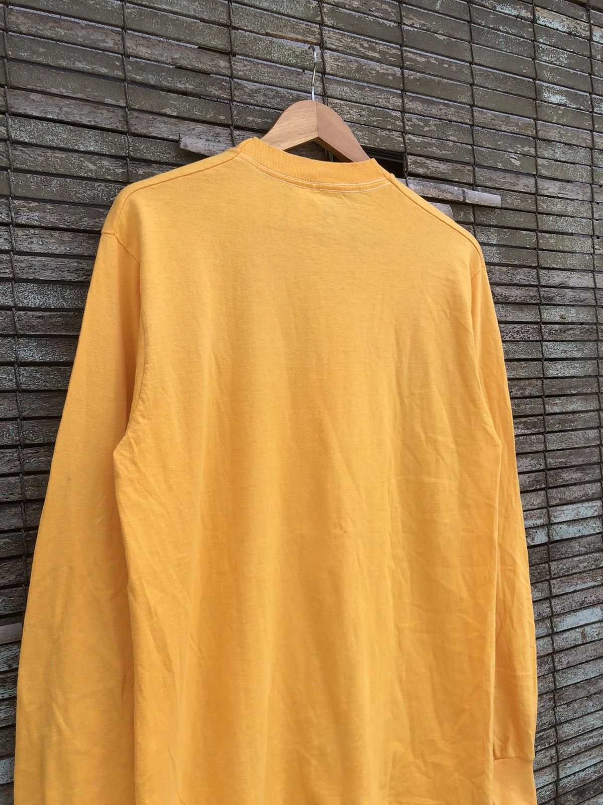 Vintage Vintage 70s Dastardly & Muttley Cartoon Longsleeve Shirt Size US M / EU 48-50 / 2 - 14 Thumbnail
