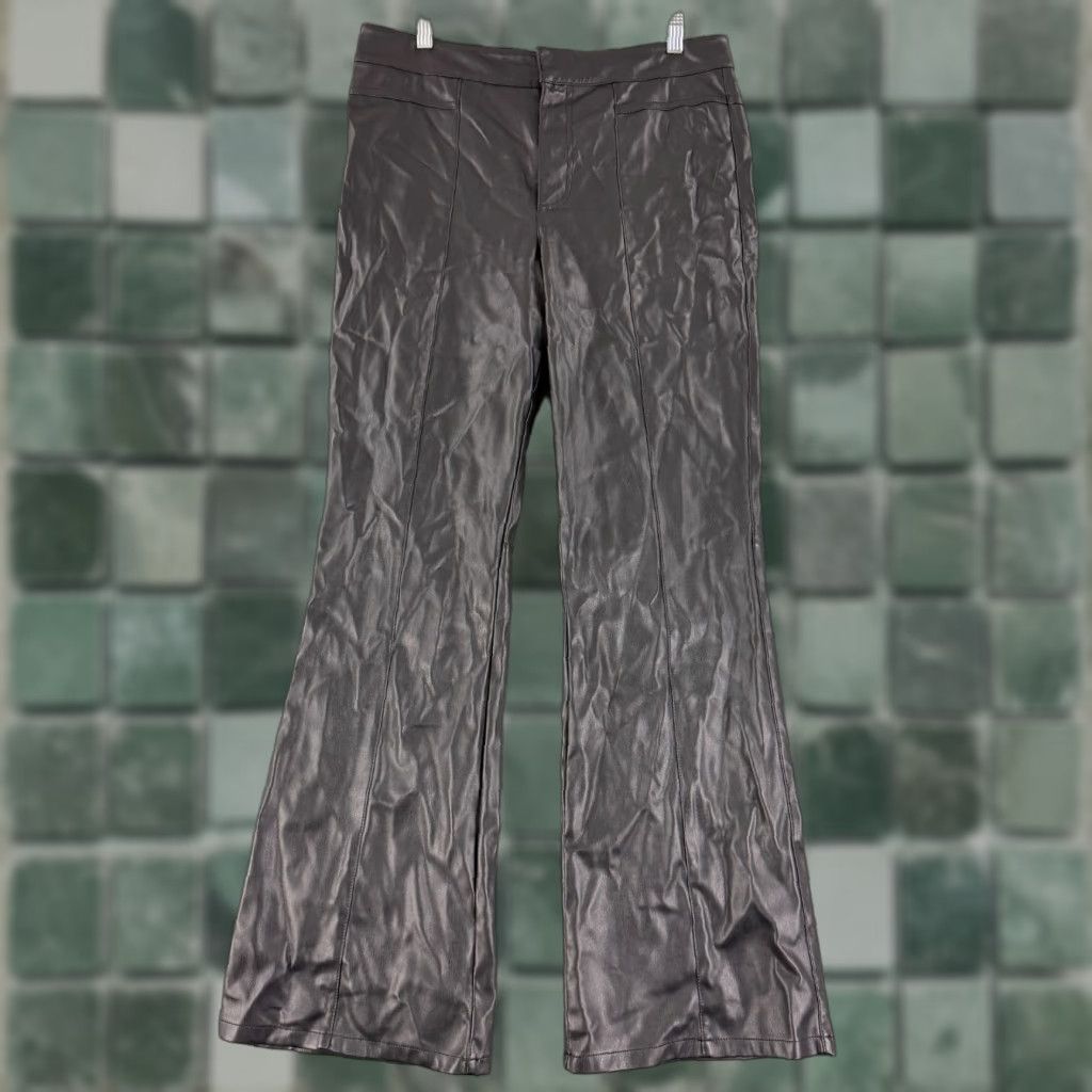 Vintage We The Free Wide-Leg Pants Womens Size 12 Black Faux Leather High-Rise Casual Size 34" / US 12 / IT 48 - 1 Thumbnail