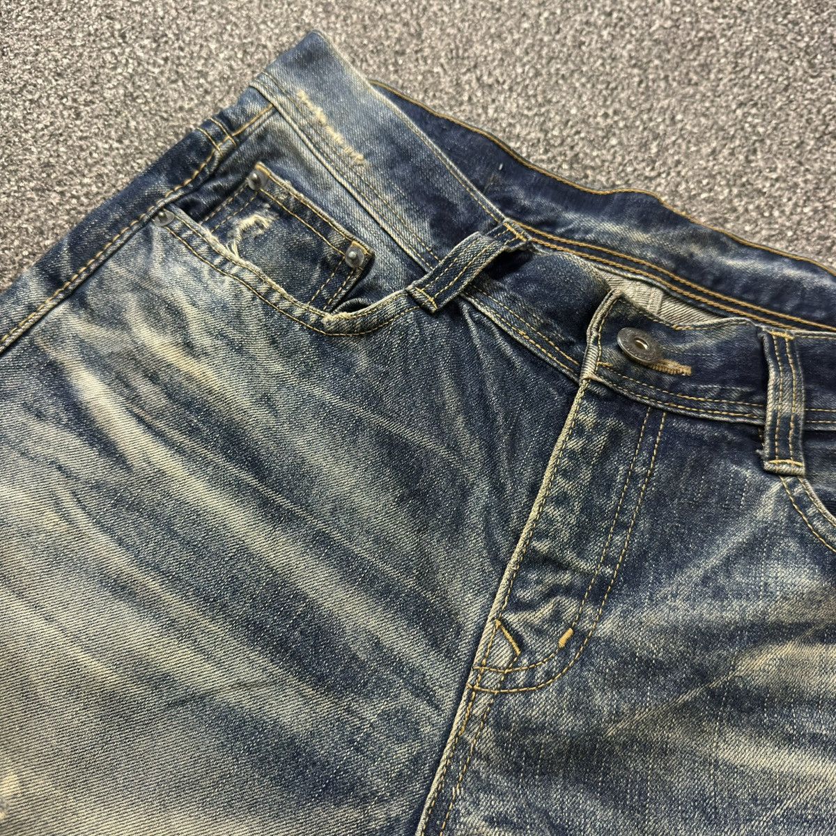 Tornado Mart Flared 🔥🇯🇵 Vintage 90s Diggity Distressed Whisker Jeans Denim Size US 32 / EU 48 - 18 Thumbnail