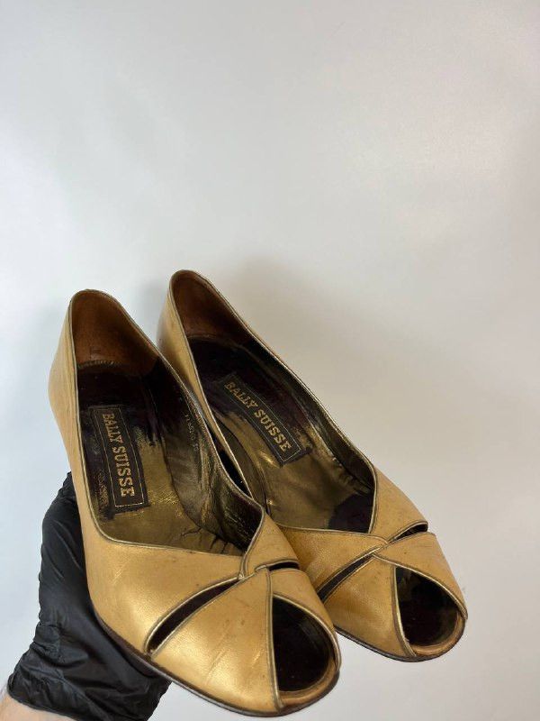 Bally BALLY SUISSE Vintage Peep Toe Gold Heels Women’s Size 6.5 Size US 6.5 / IT 36.5 - 1 Thumbnail