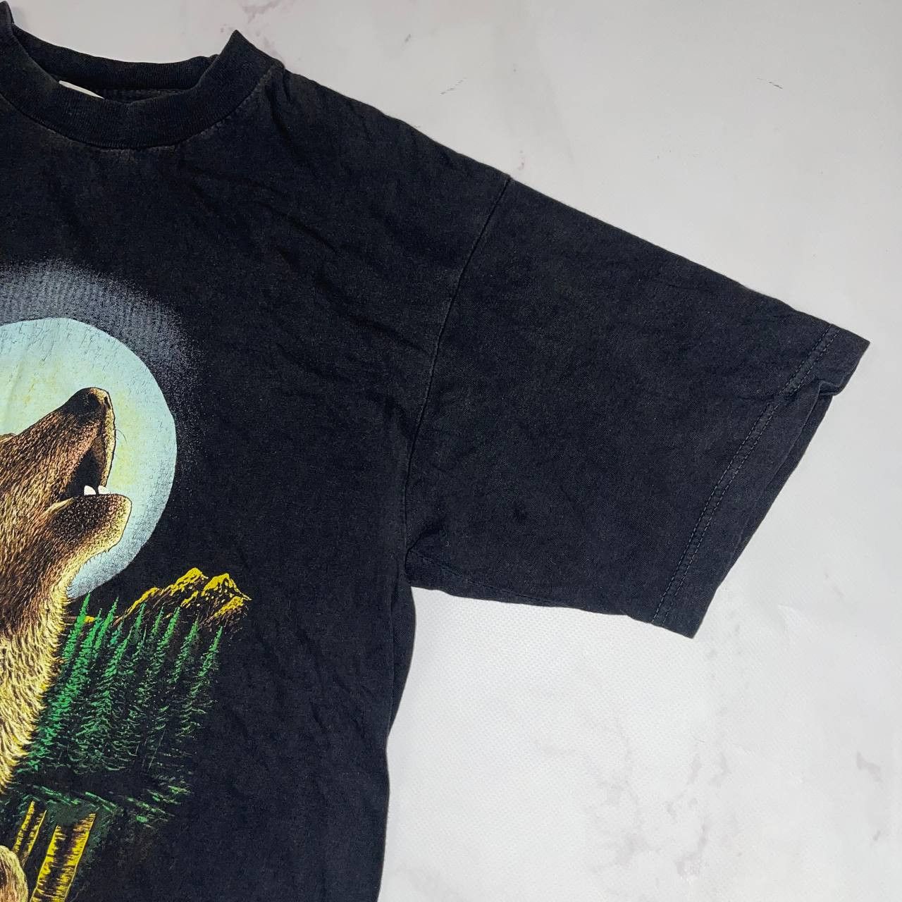 Vintage Vintage x bands tees Vintage Zip-it London wolf animal sizeL Size US L / EU 52-54 / 3 - 5 Thumbnail