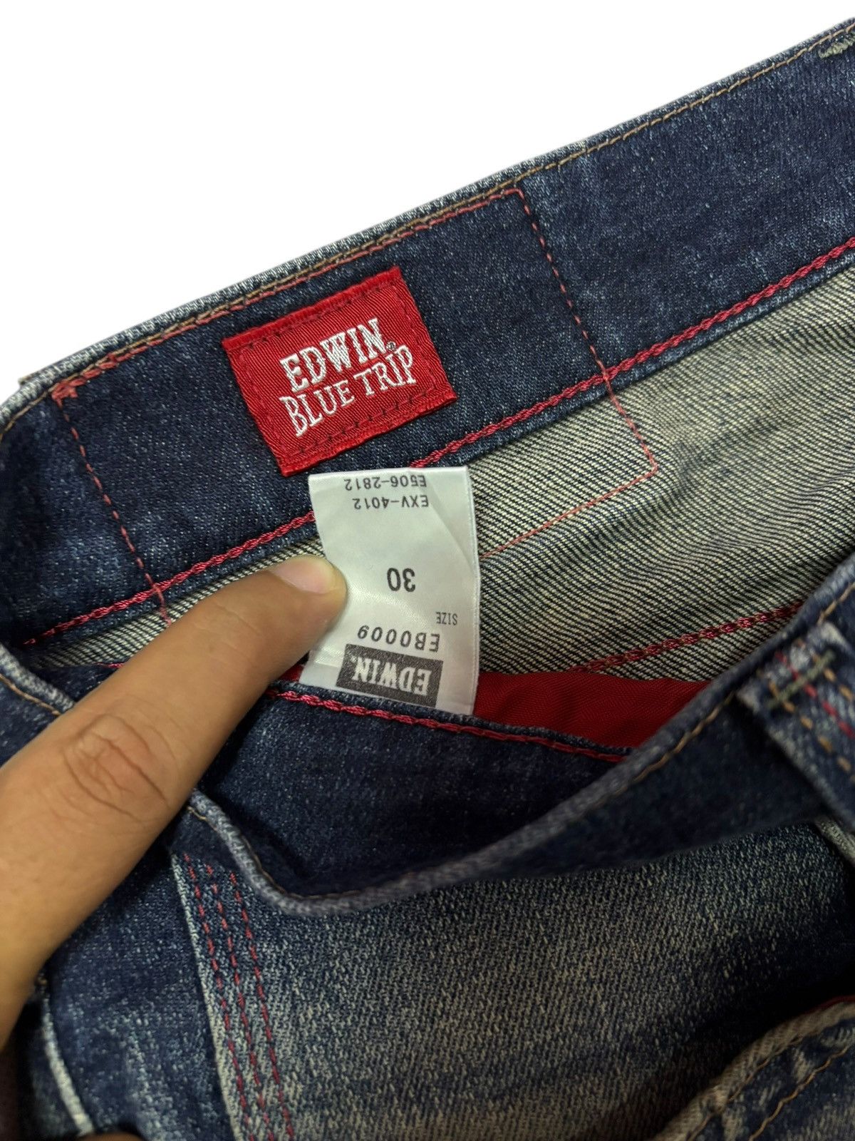 Edwin Vtg Edwin Blue Trip Japan Distressed Jeans Size US 30 / EU 46 - 9 Thumbnail