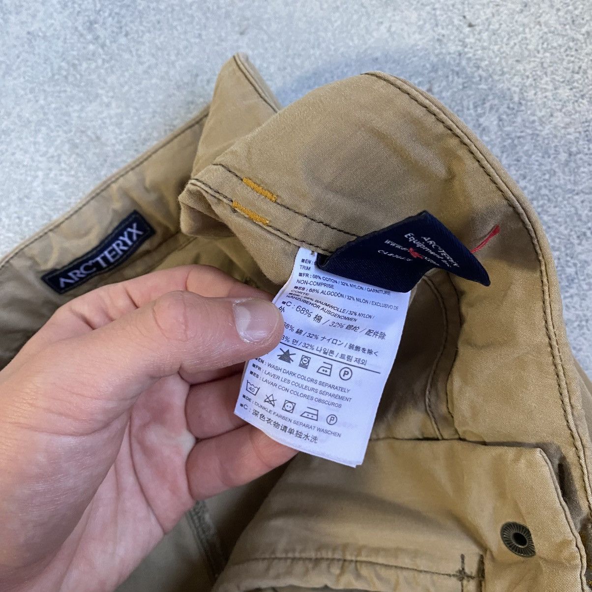 Arc'teryx ARCTERYX Pants Vintage Hiking Trekking Gorpcore Size US 32 / EU 48 - 10 Thumbnail