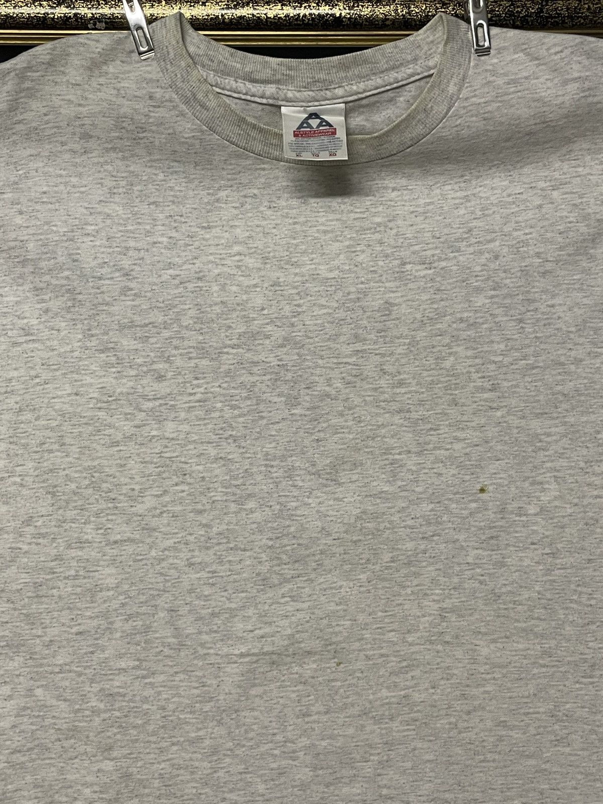 Vintage Vintage 90s Jesus ‘Read Between The Lines’ Sacrifice Tshirt Size US XL / EU 56 / 4 - 8 Thumbnail