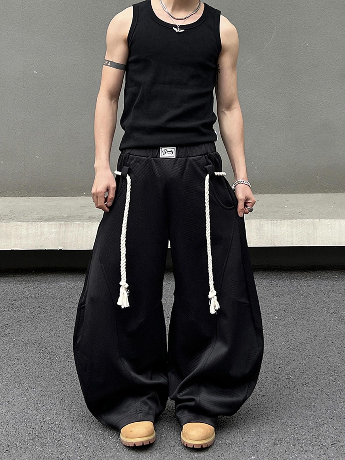 Japanese Brand Black Baggy Sweatpants with Chunky Rope Size US 32 / EU 48 - 1 Thumbnail