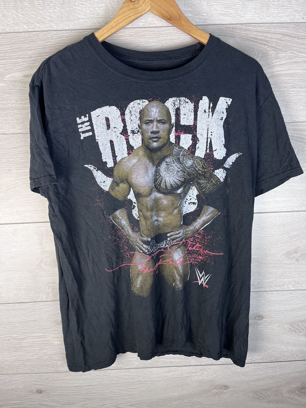 WWE Mens t-shirt WWE The Rock size L Size US L / EU 52-54 / 3 - 4 Thumbnail