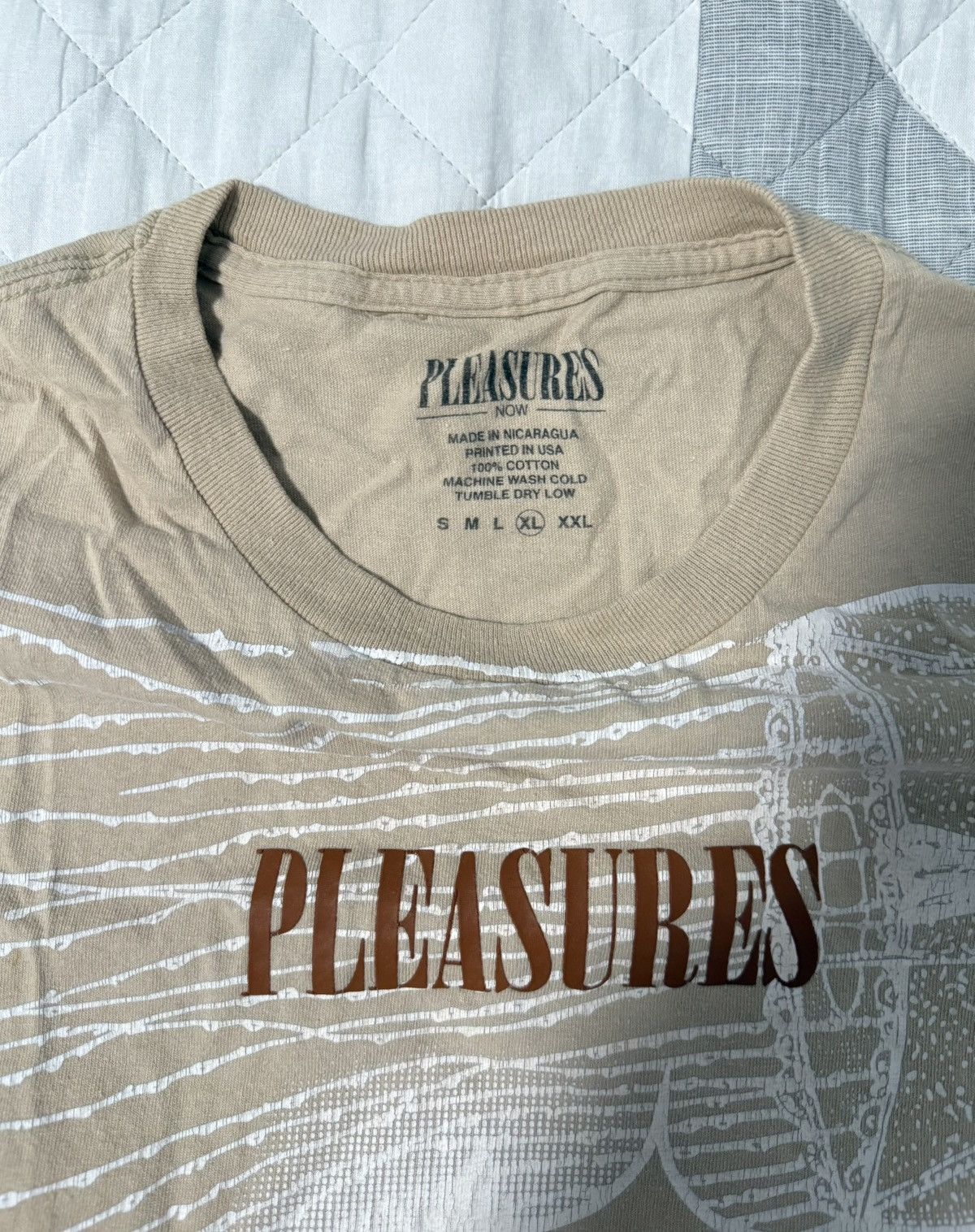 Pleasures Pleasures Glow Tee Size US XL / EU 56 / 4 - 3 Thumbnail