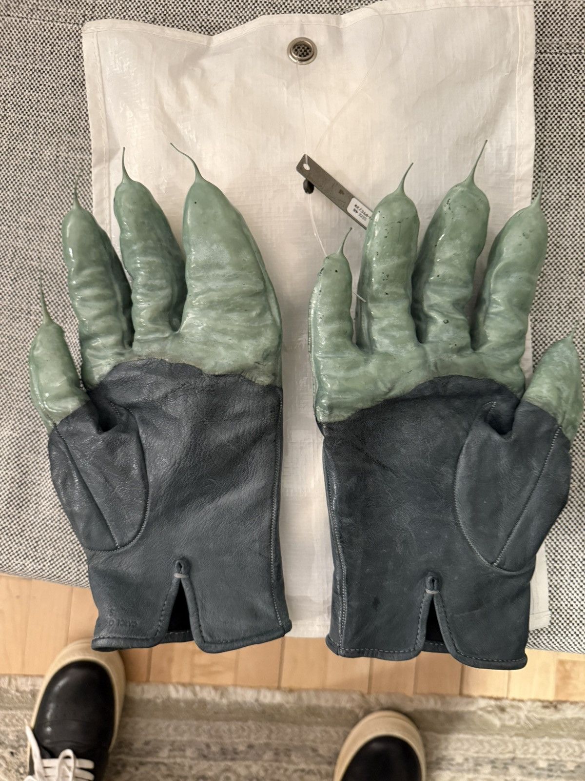 Carol Christian Poell Carol Christan Poell CCP Gloves sz1 Size ONE SIZE - 4 Thumbnail