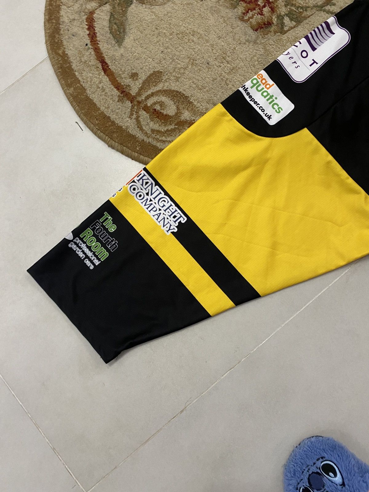 Other Bracknell Bees Jersey!RARE!team jersey53 Size US L / EU 52-54 / 3 - 12 Thumbnail